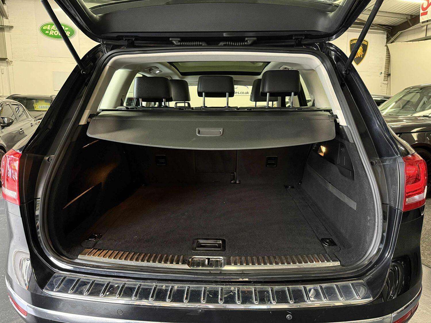 2017 VOLKSWAGEN TOUAREG 2017 VOLKSWAGEN TOUAREG