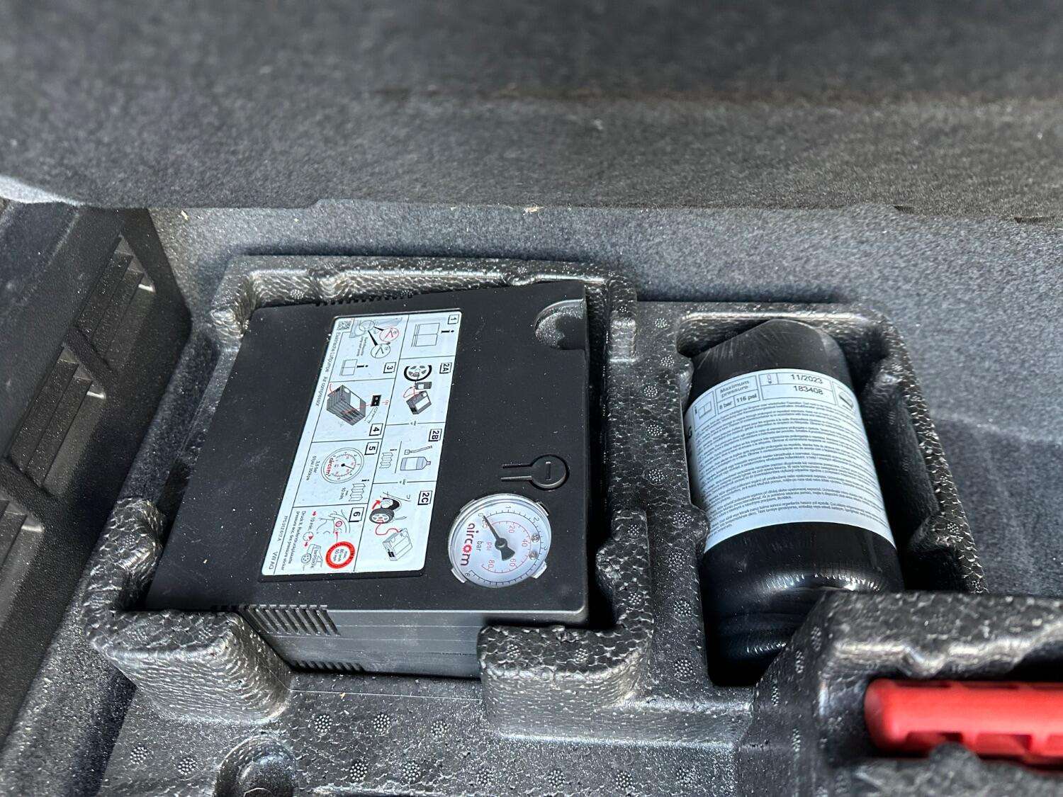 2019 PORSCHE CAYENNE 2019 PORSCHE CAYENNE