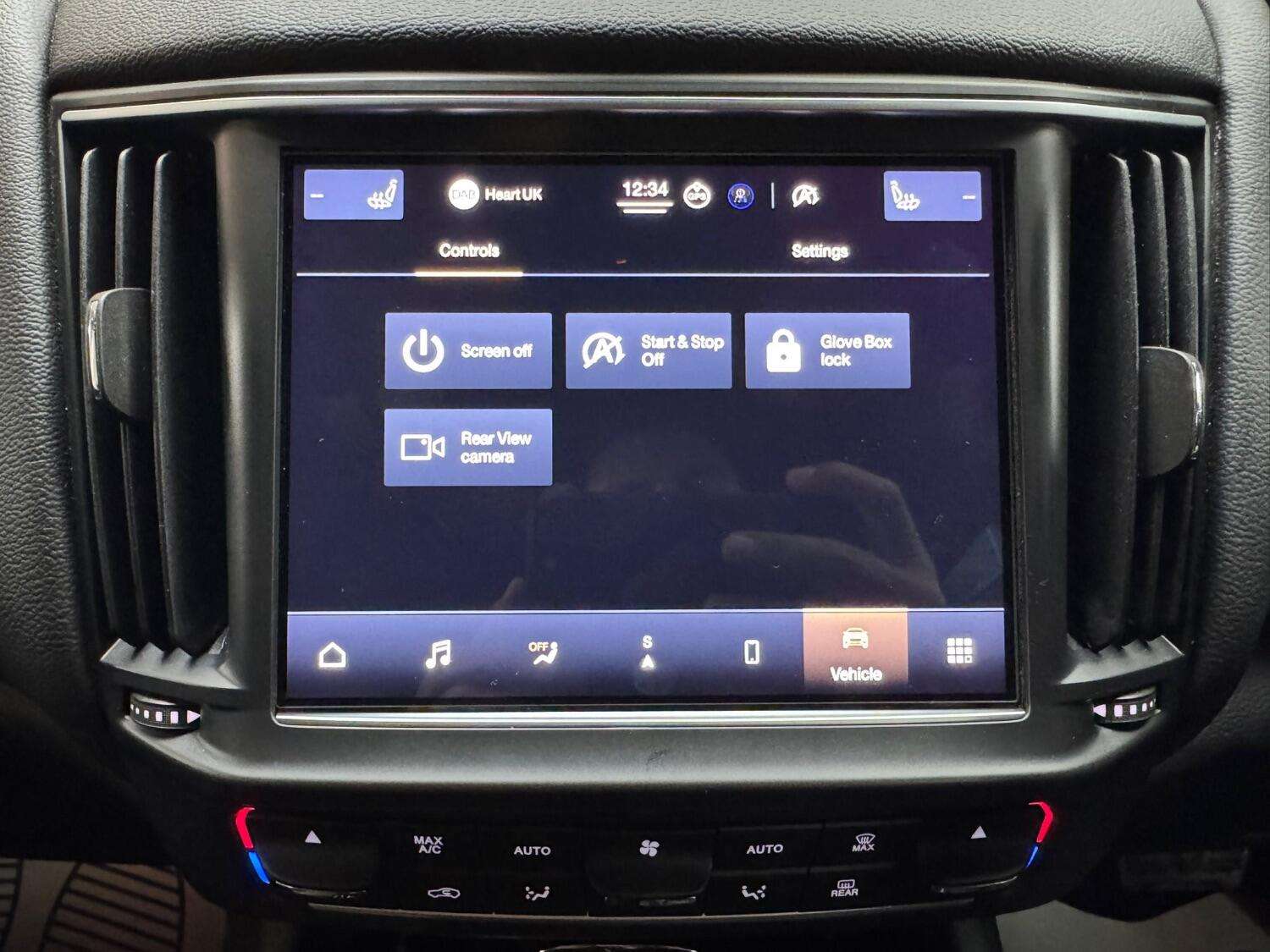 2021 MASERATI LEVANTE 2021 MASERATI LEVANTE