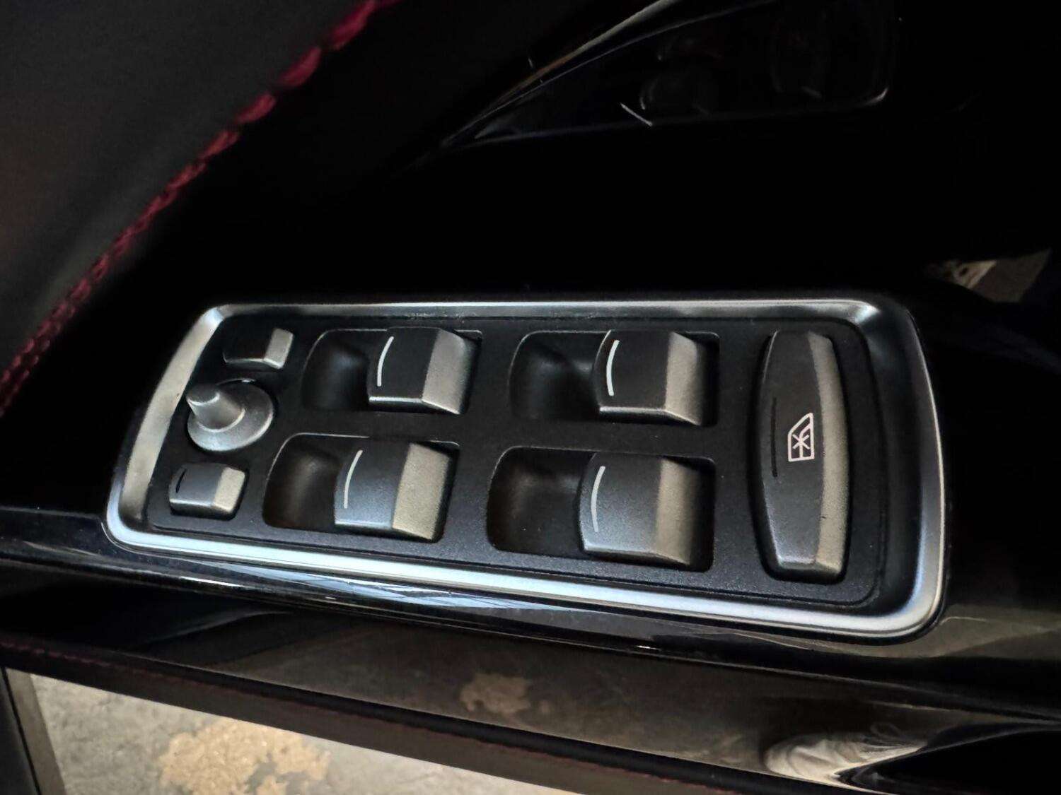 2013 ASTON MARTIN RAPIDE S 2013 ASTON MARTIN RAPIDE S