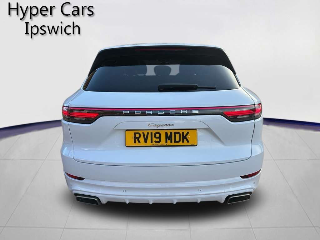 2019 PORSCHE CAYENNE 2019 PORSCHE CAYENNE