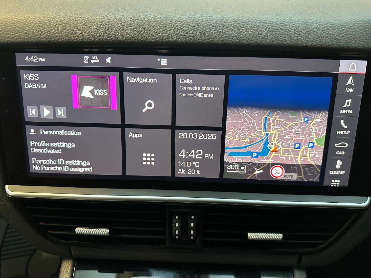 2019 PORSCHE CAYENNE 2019 PORSCHE CAYENNE