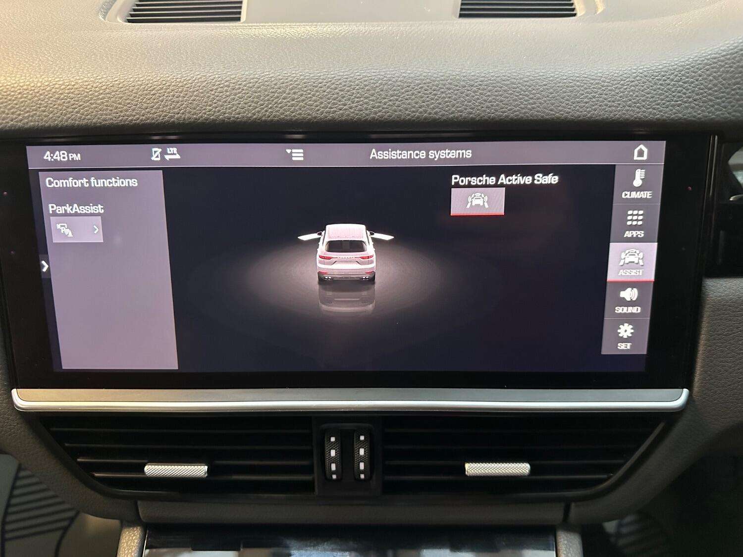 2019 PORSCHE CAYENNE 2019 PORSCHE CAYENNE