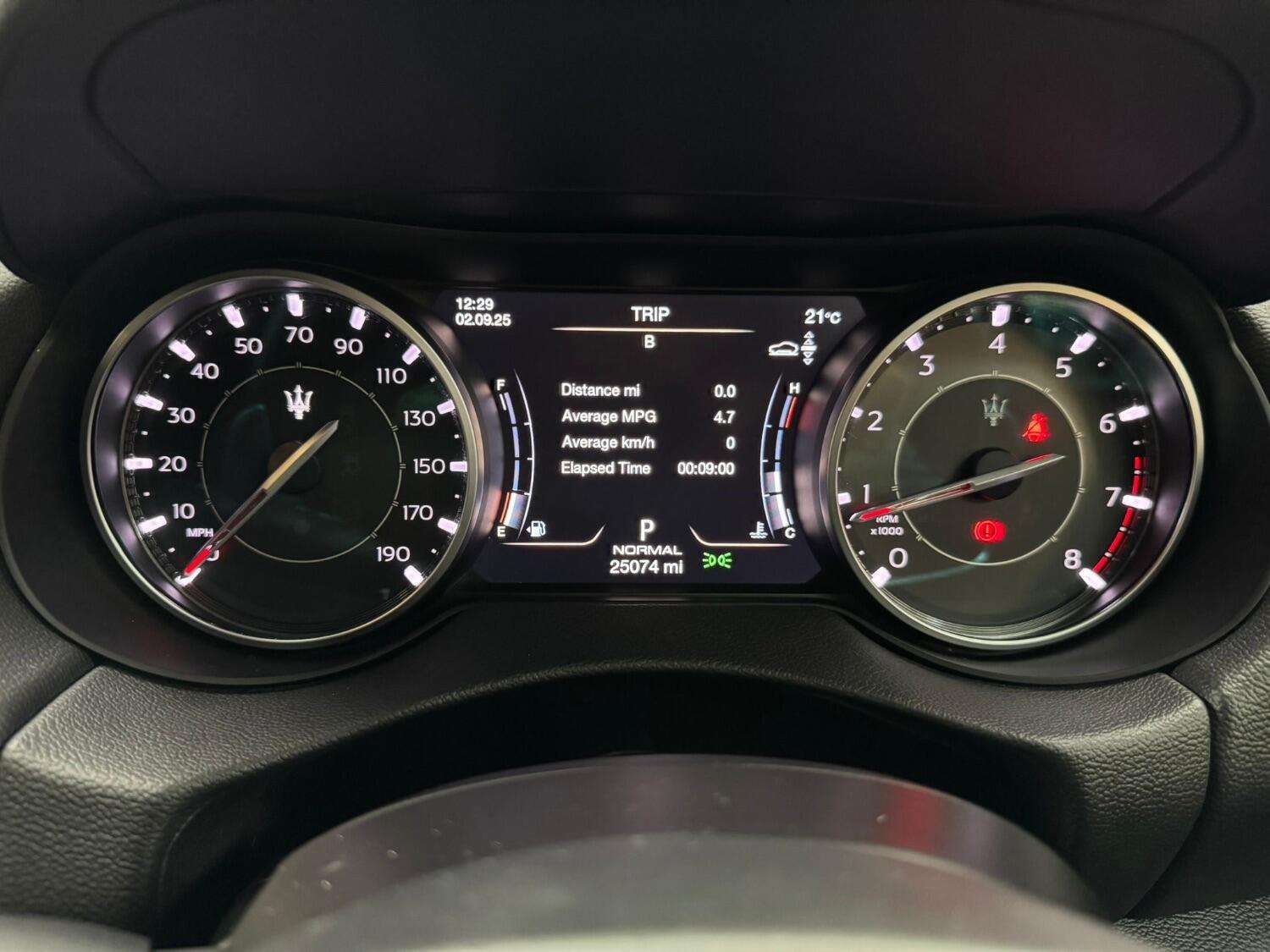 2021 MASERATI LEVANTE 2021 MASERATI LEVANTE