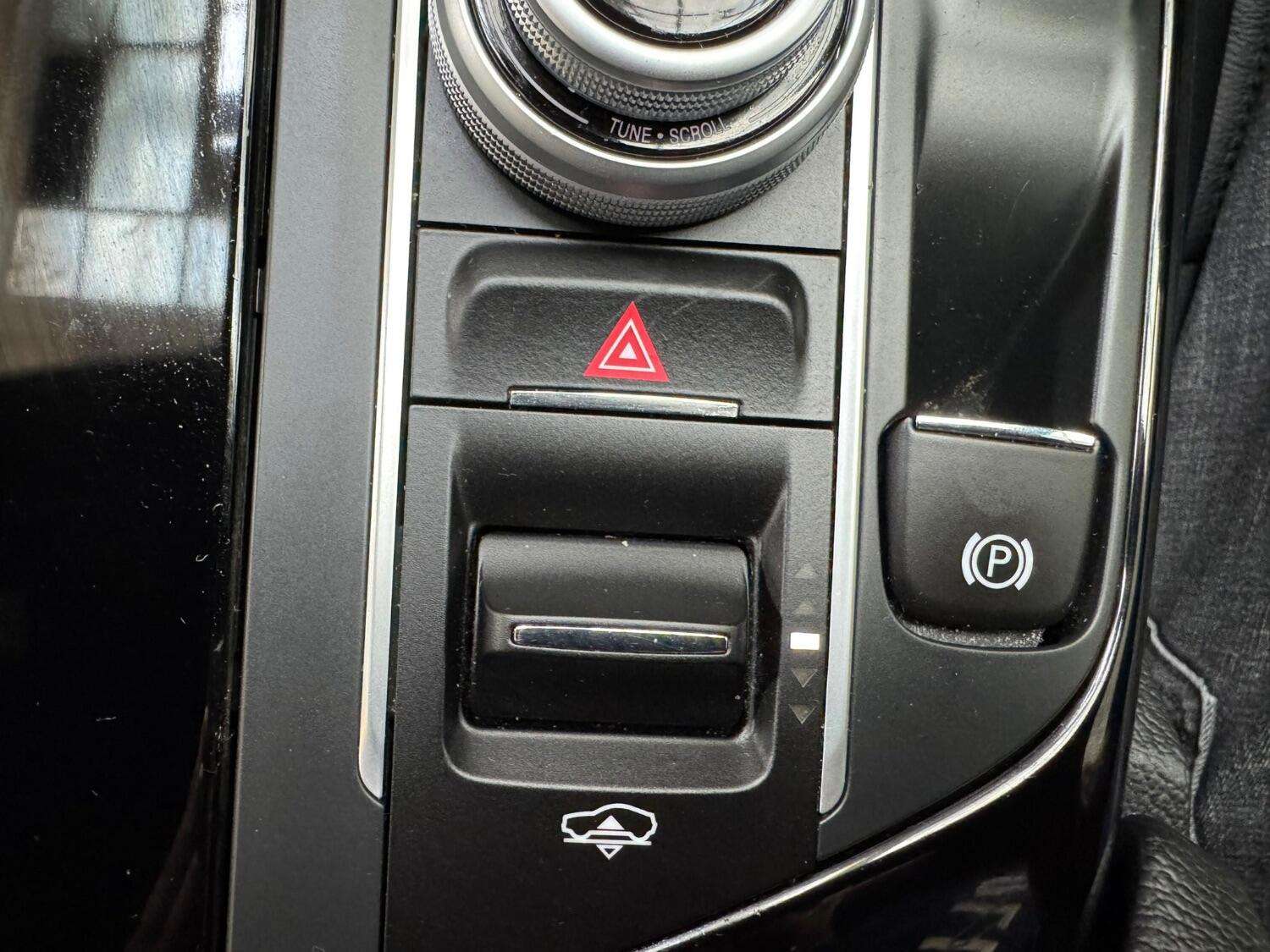 2021 MASERATI LEVANTE 2021 MASERATI LEVANTE