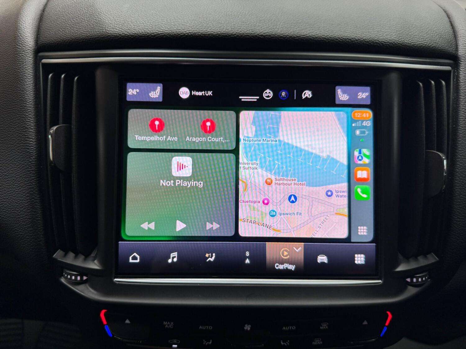 2021 MASERATI LEVANTE 2021 MASERATI LEVANTE