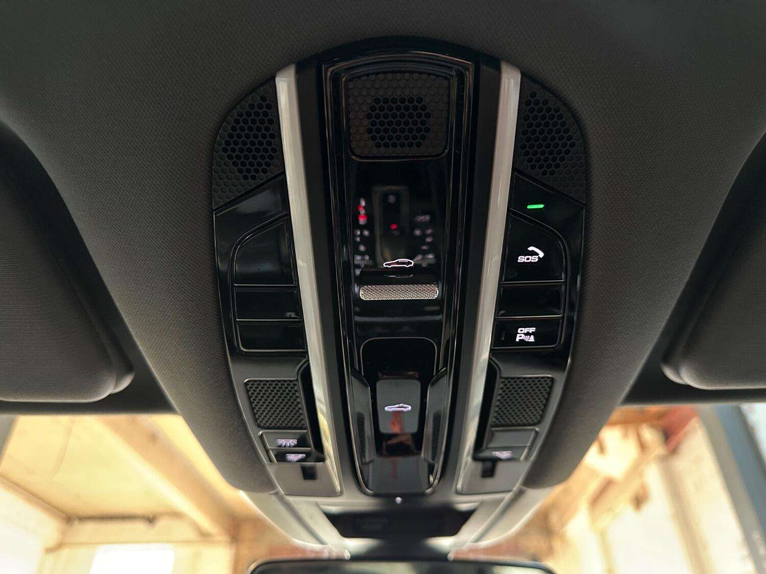 2019 PORSCHE CAYENNE 2019 PORSCHE CAYENNE