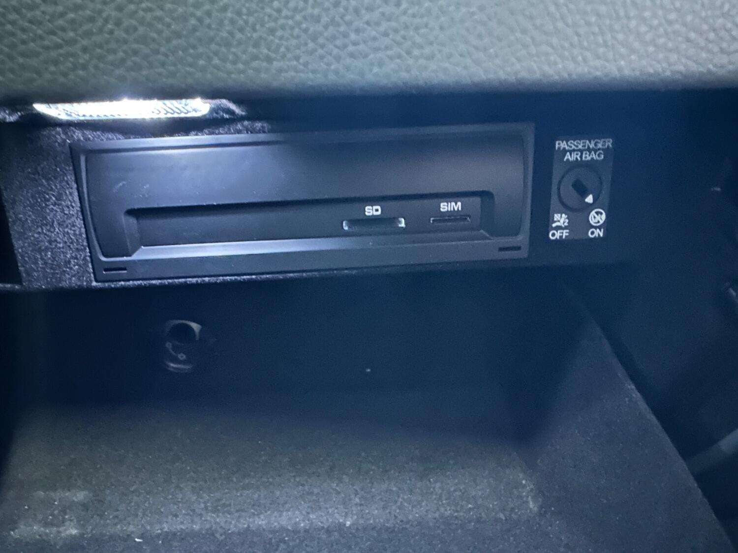 2019 PORSCHE CAYENNE 2019 PORSCHE CAYENNE