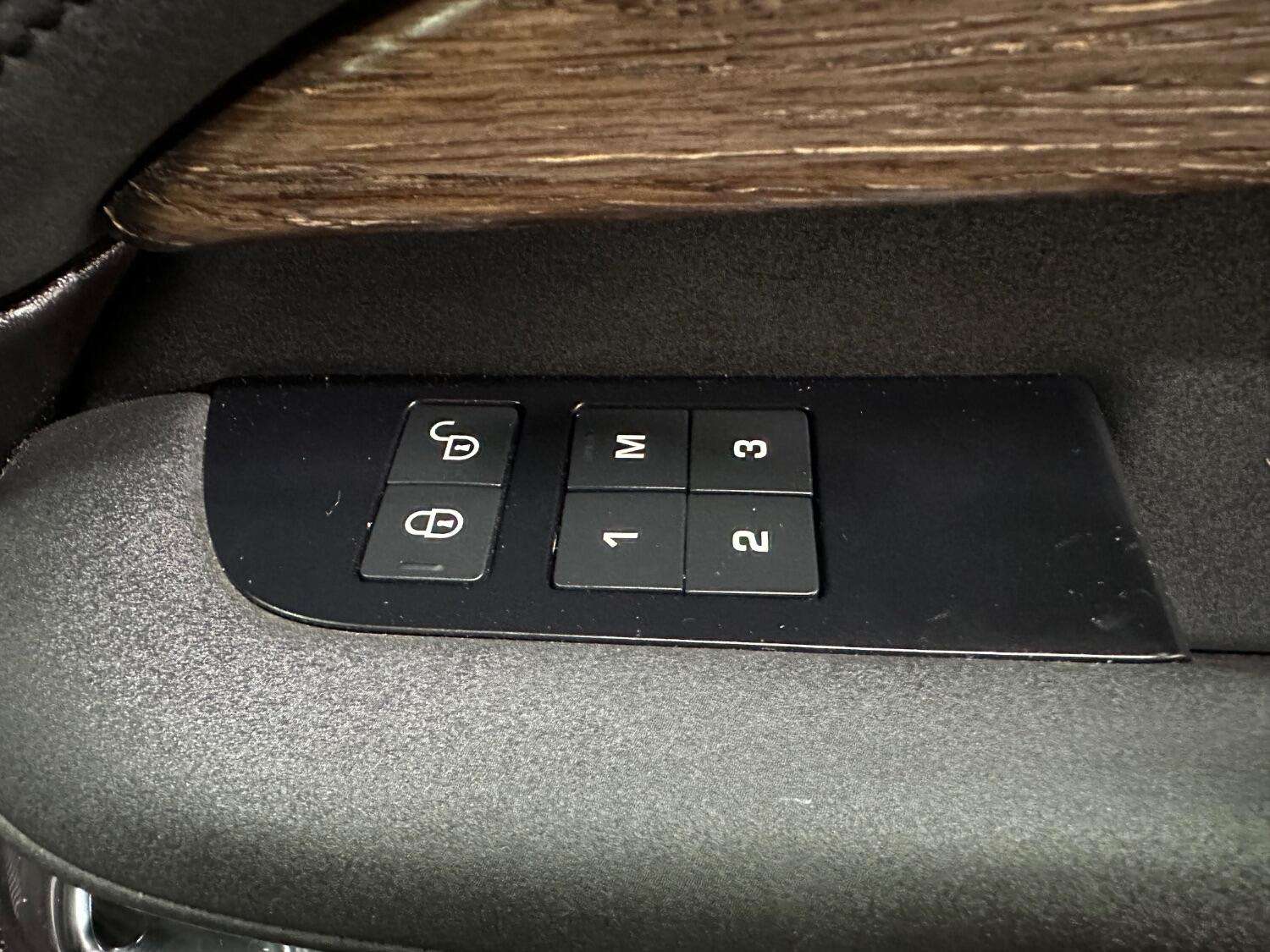 2018 LAND ROVER DISCOVERY 2018 LAND ROVER DISCOVERY