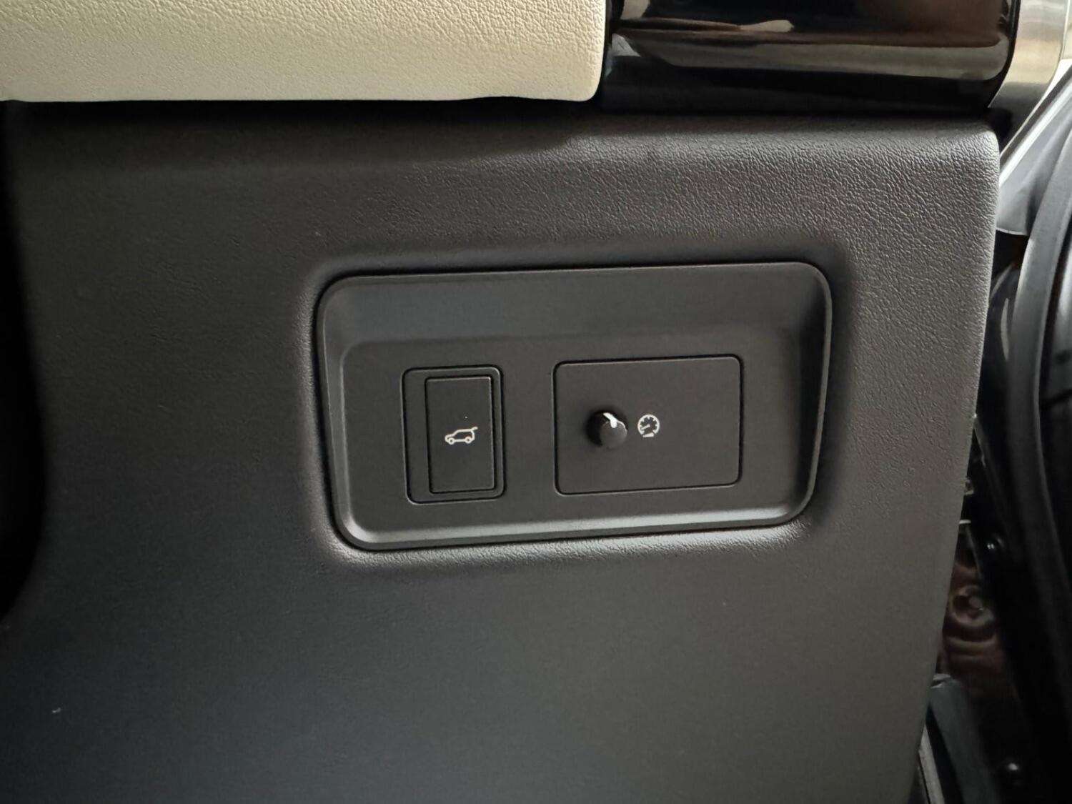 2018 LAND ROVER RANGE ROVER SPORT 2018 LAND ROVER RANGE ROVER SPORT