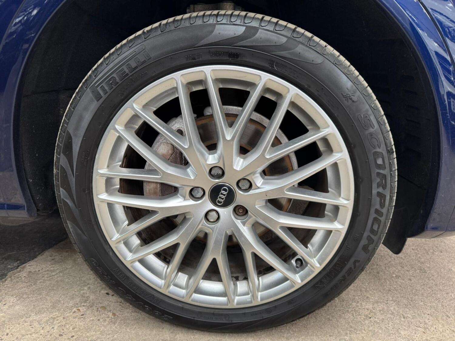 2017 AUDI Q5 2017 AUDI Q5