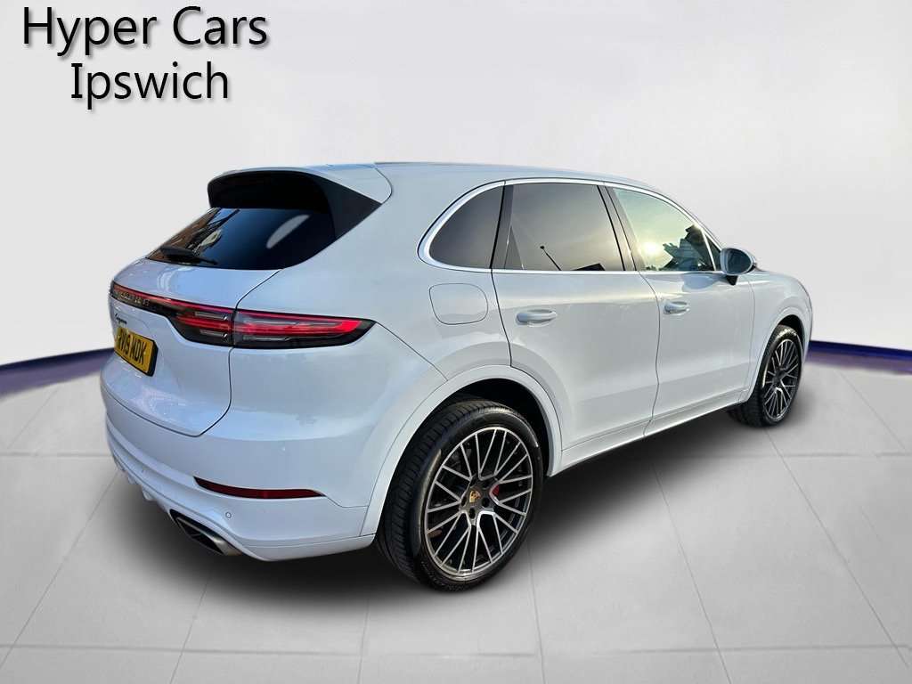 2019 PORSCHE CAYENNE 2019 PORSCHE CAYENNE