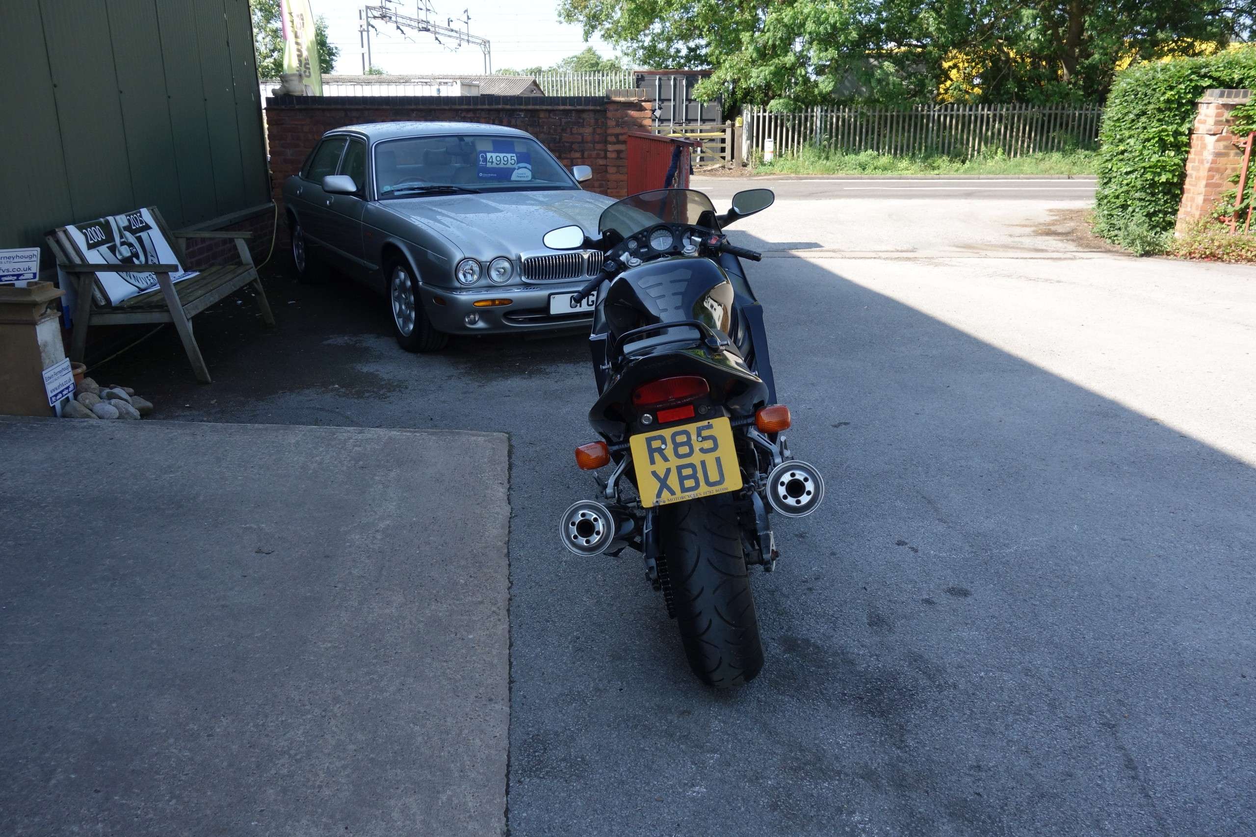 1997 HONDA CBR1100XX 1997 HONDA CBR1100XX