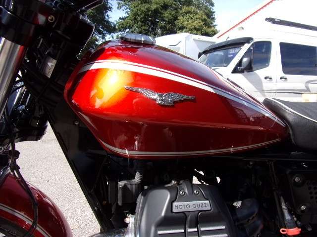2016 MOTO GUZZI V9 2016 MOTO GUZZI V9