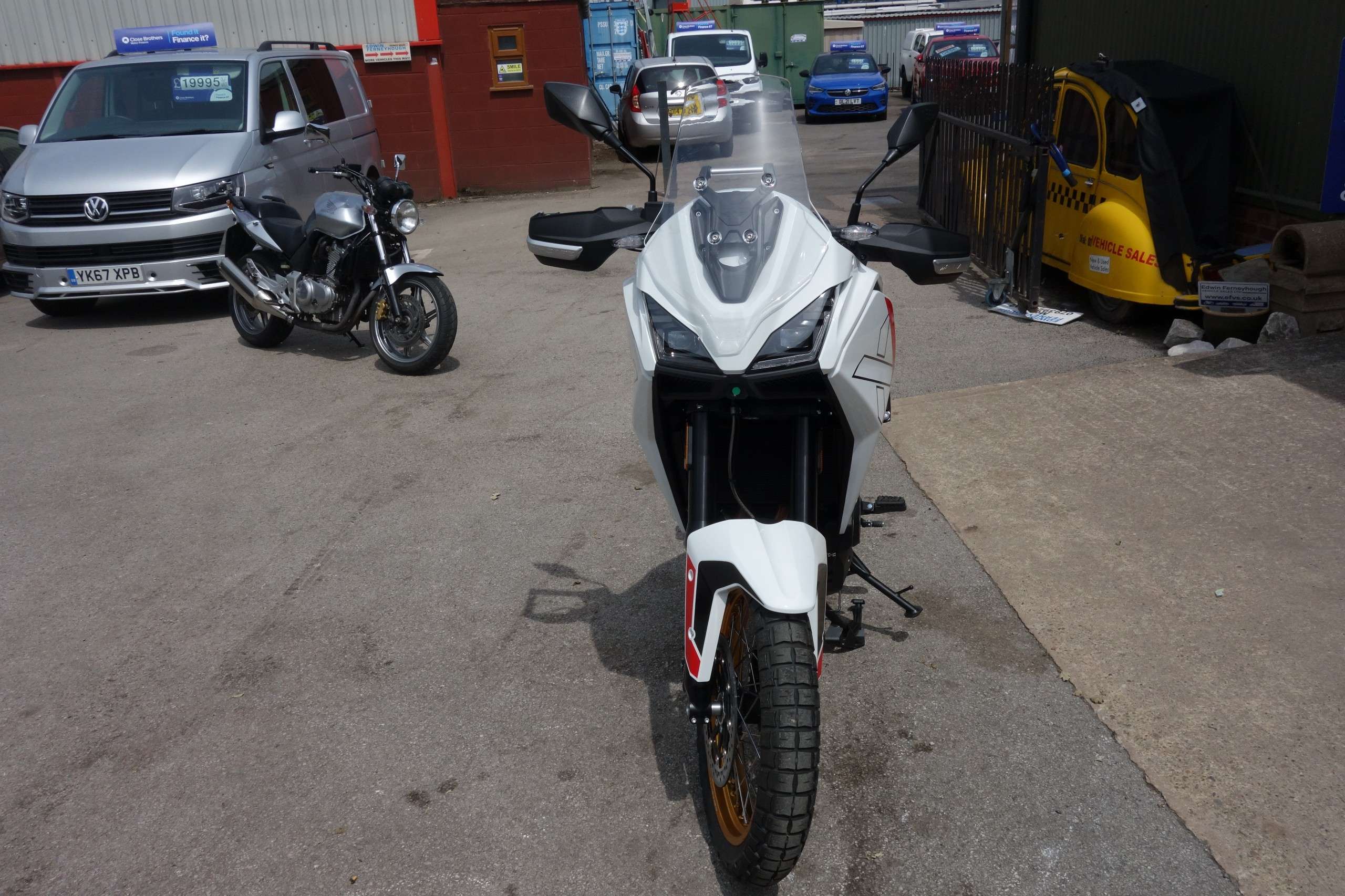 2026 MOTO MORINI X-CAPE 2026 MOTO MORINI X-CAPE