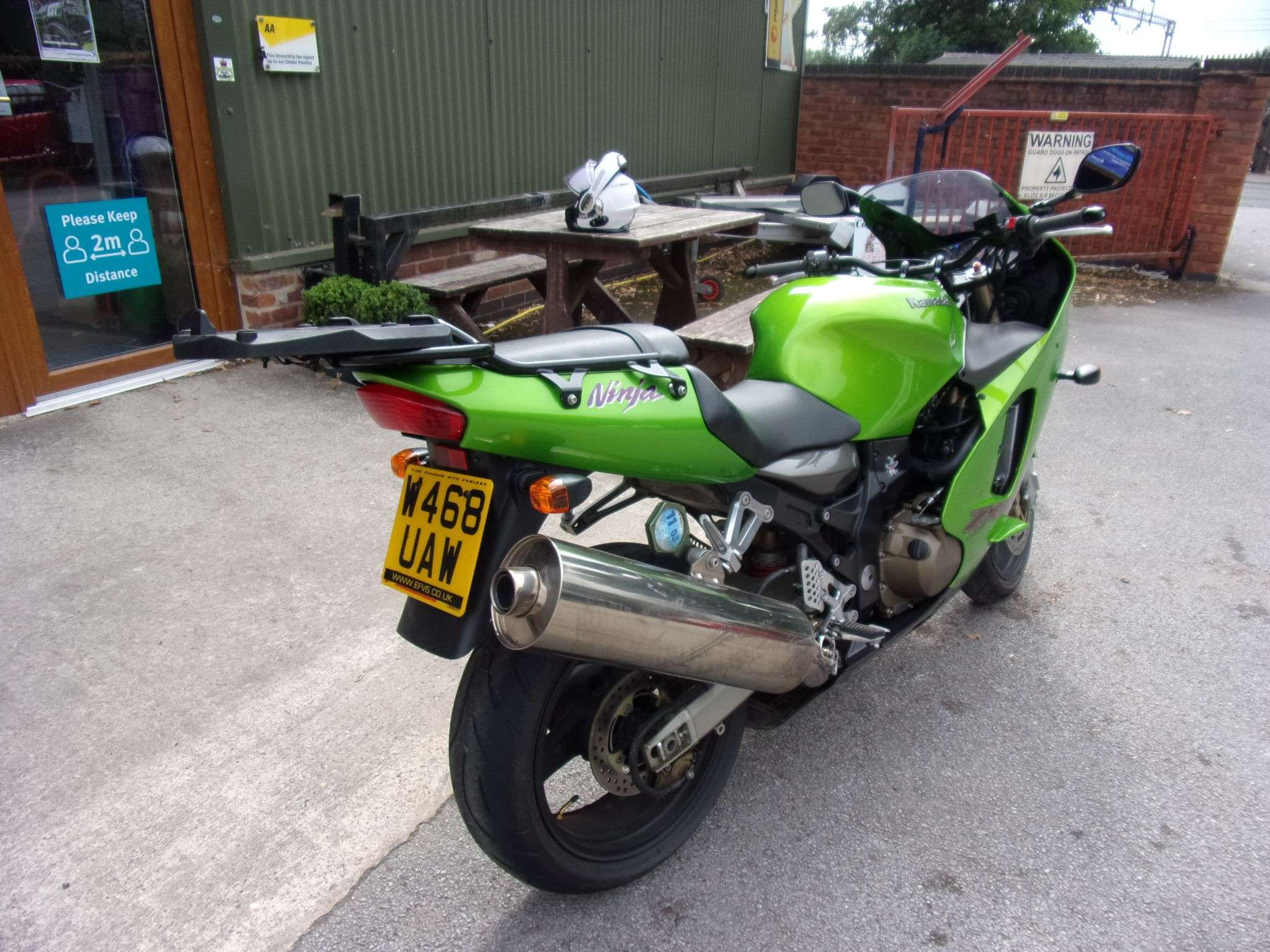 2000 KAWASAKI ZX 2000 KAWASAKI ZX