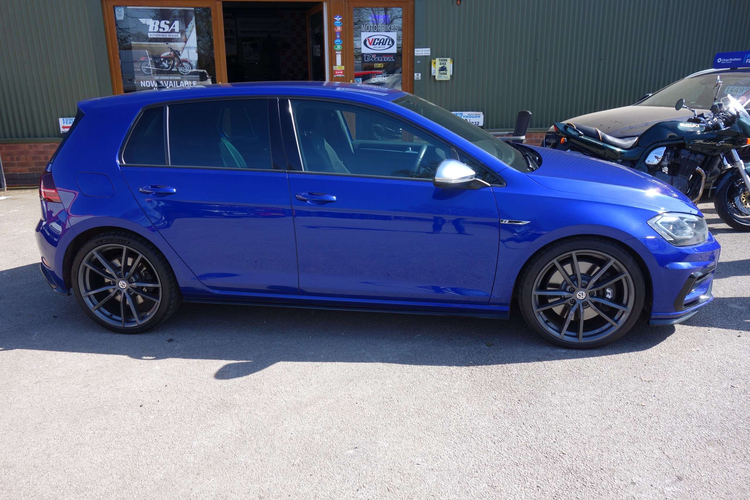 2018 VOLKSWAGEN GOLF 2018 VOLKSWAGEN GOLF