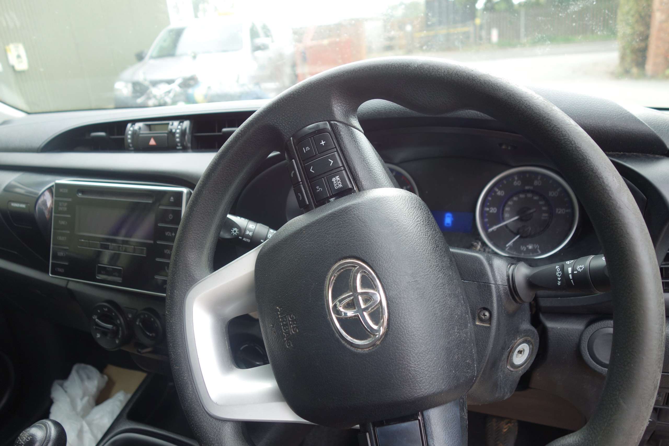 2020 TOYOTA HILUX 2020 TOYOTA HILUX