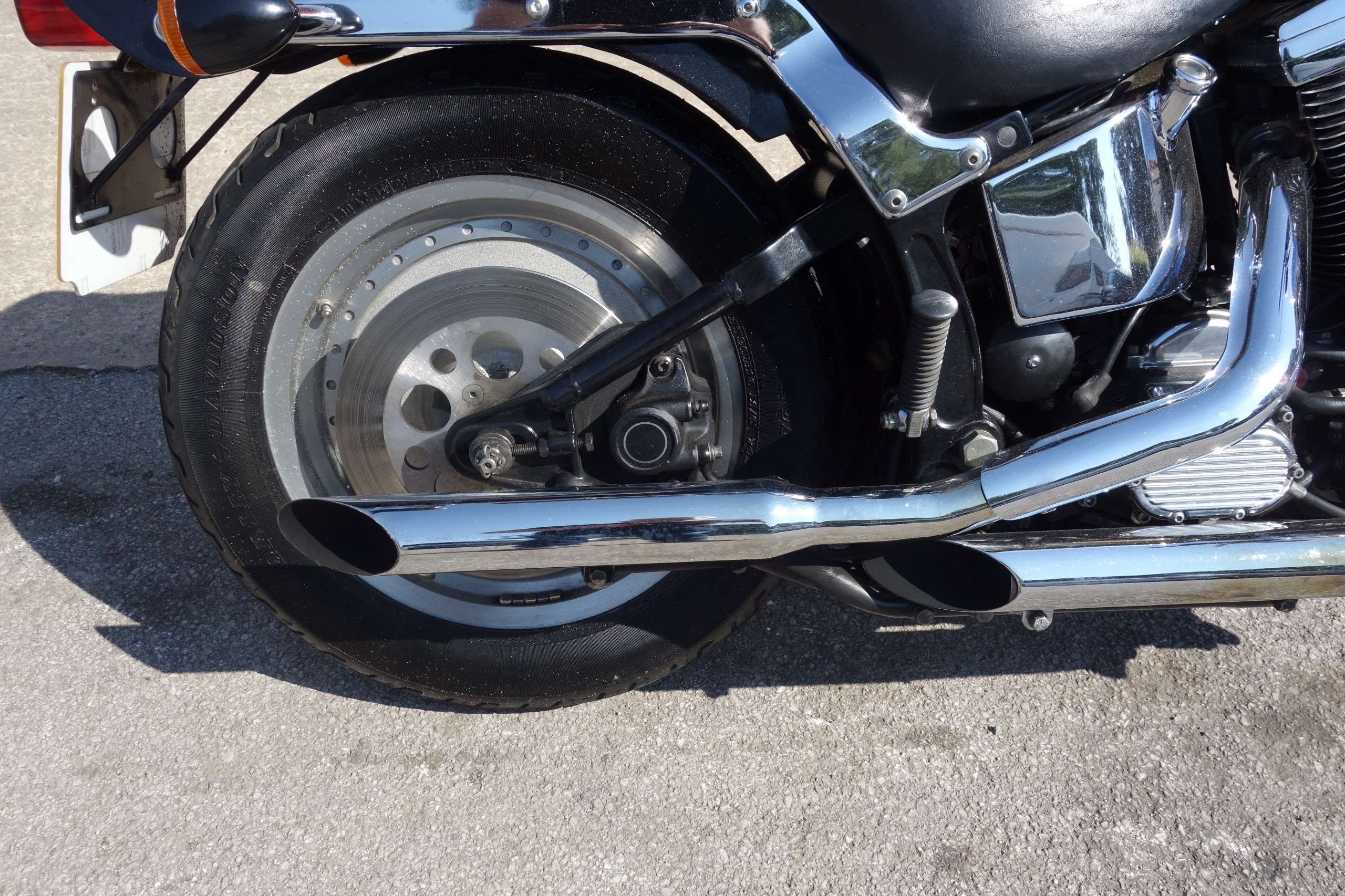 1991 HARLEY-DAVIDSON FXSTC 1991 HARLEY-DAVIDSON FXSTC