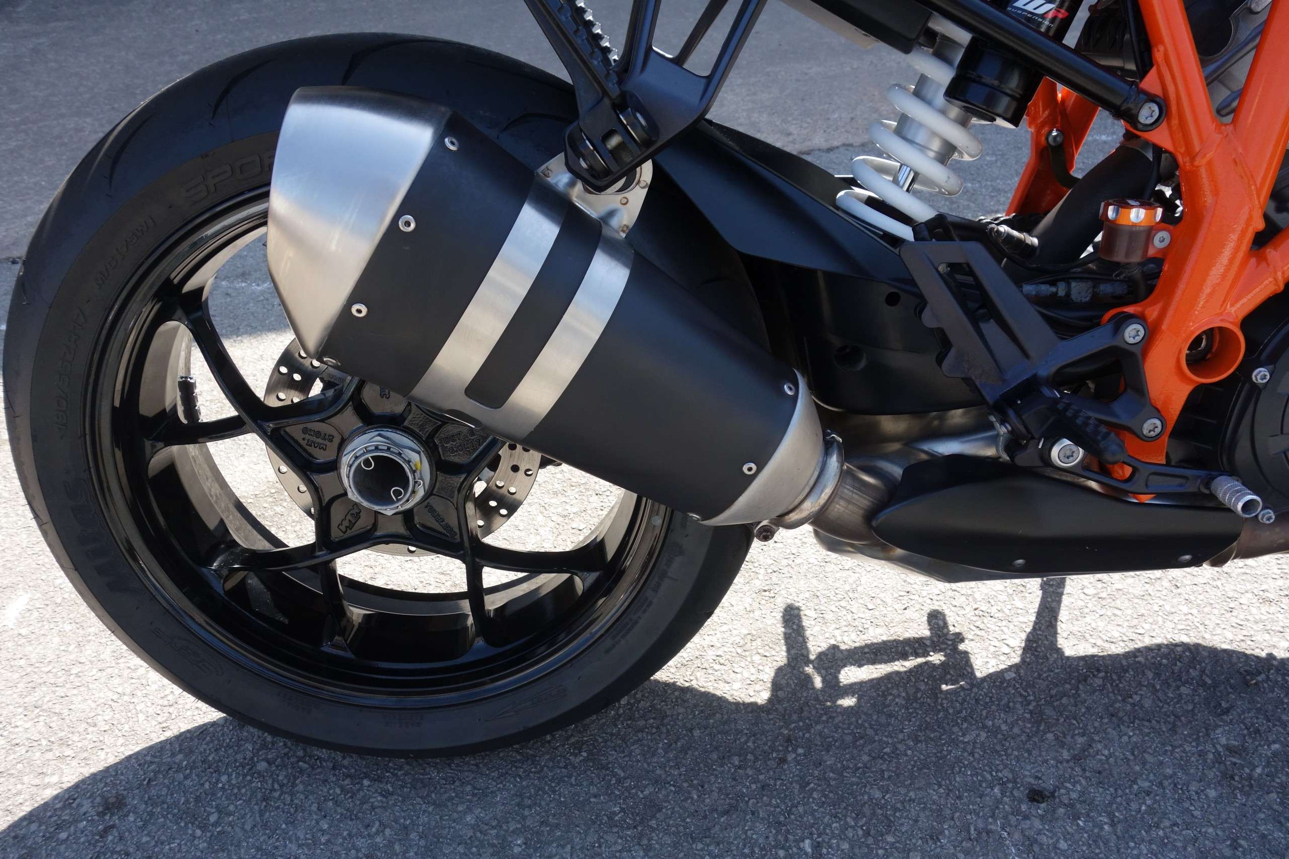 2016 KTM SUPER DUKE 2016 KTM SUPER DUKE