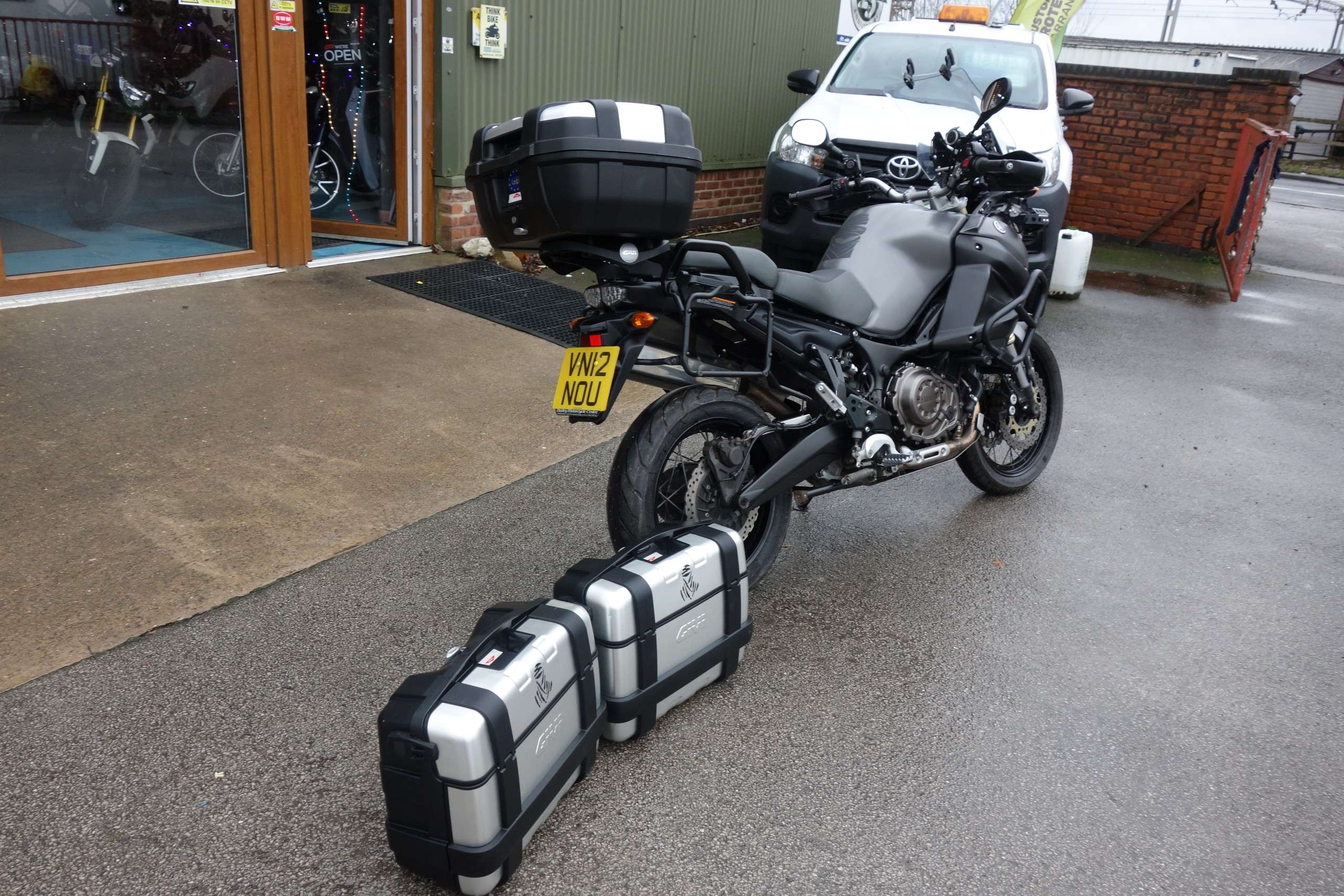 A 2012 YAMAHA XT 1200 Z A 2012 YAMAHA XT 1200 Z