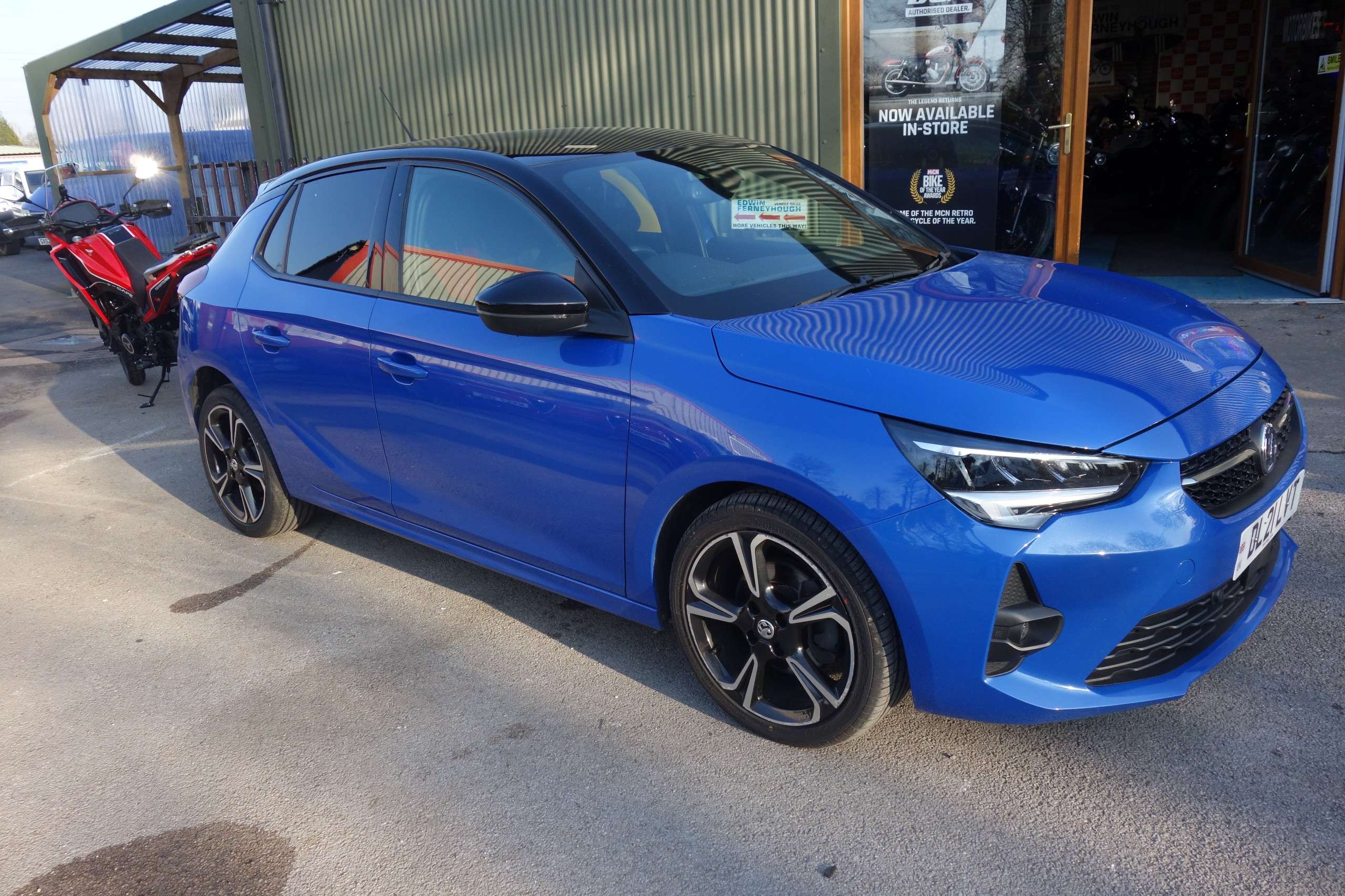 A 2021 VAUXHALL CORSA 1.2 Turbo SRi Hatchback 5dr Petrol Manual Euro 6 (s/s) (100 ps) A 2021 VAUXHALL CORSA 1.2 Turbo SRi Hatchback 5dr Petrol Manual Euro 6 (s/s) (100 ps)