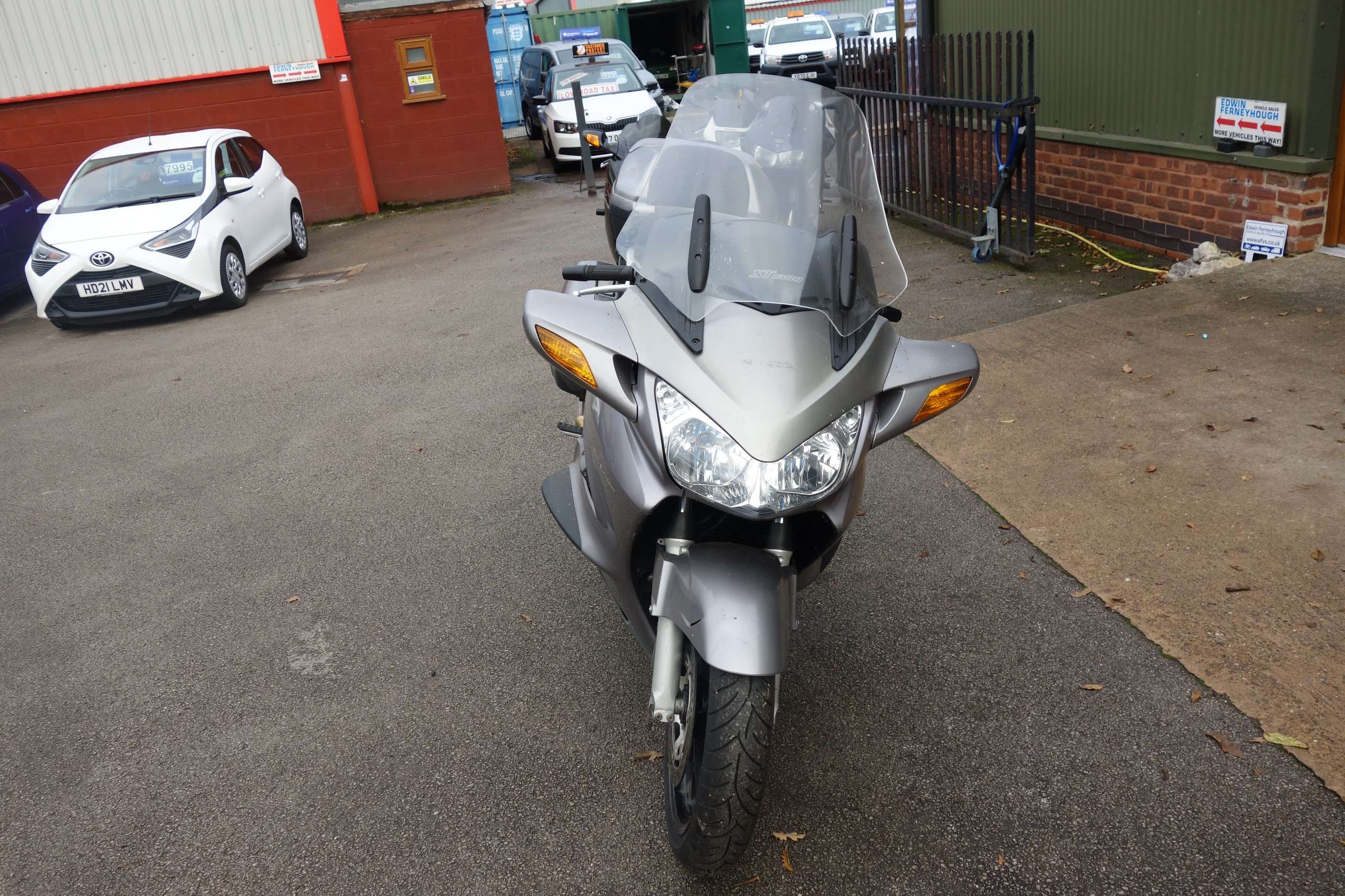 2003 HONDA ST1300 PAN EUROPEAN 2003 HONDA ST1300 PAN EUROPEAN