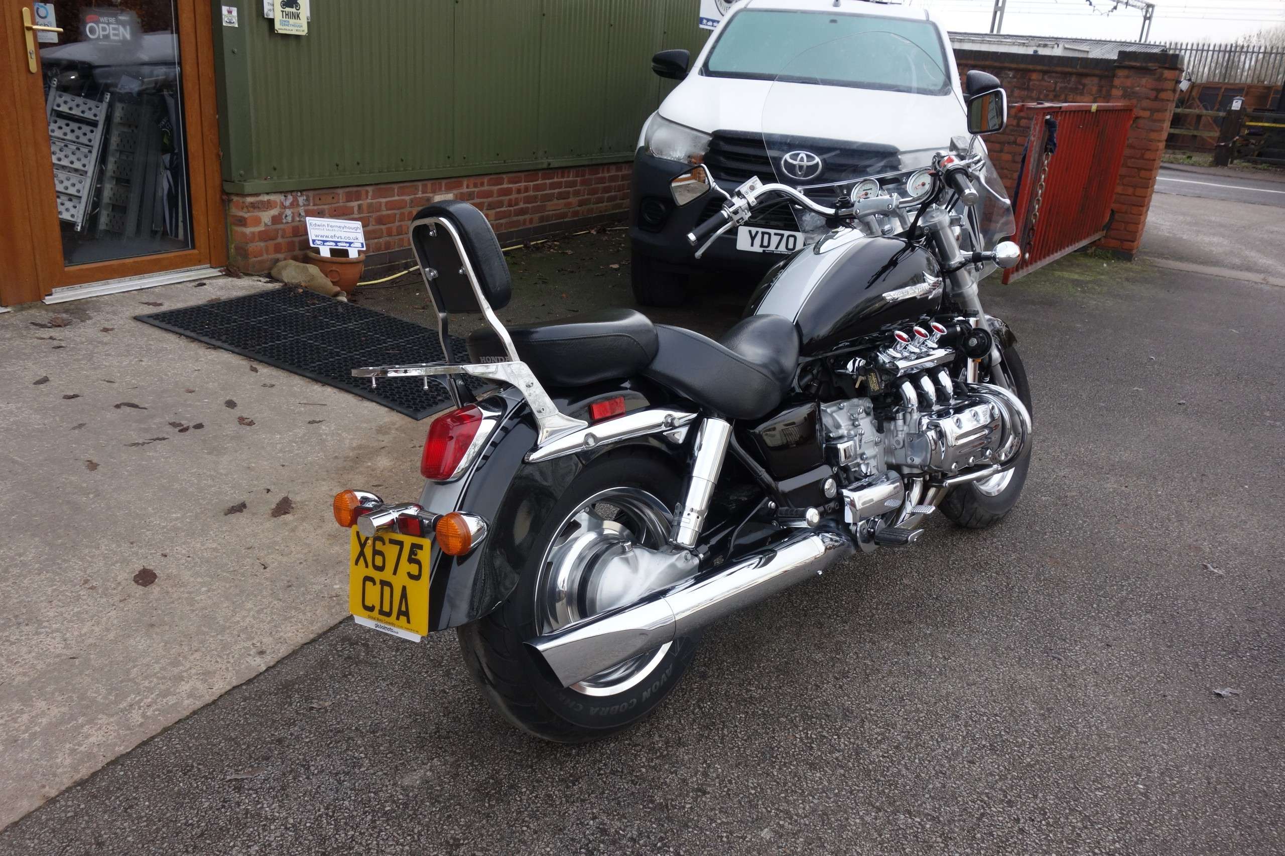 A 2001 HONDA F6C VALKYRIE 1500 A 2001 HONDA F6C VALKYRIE 1500