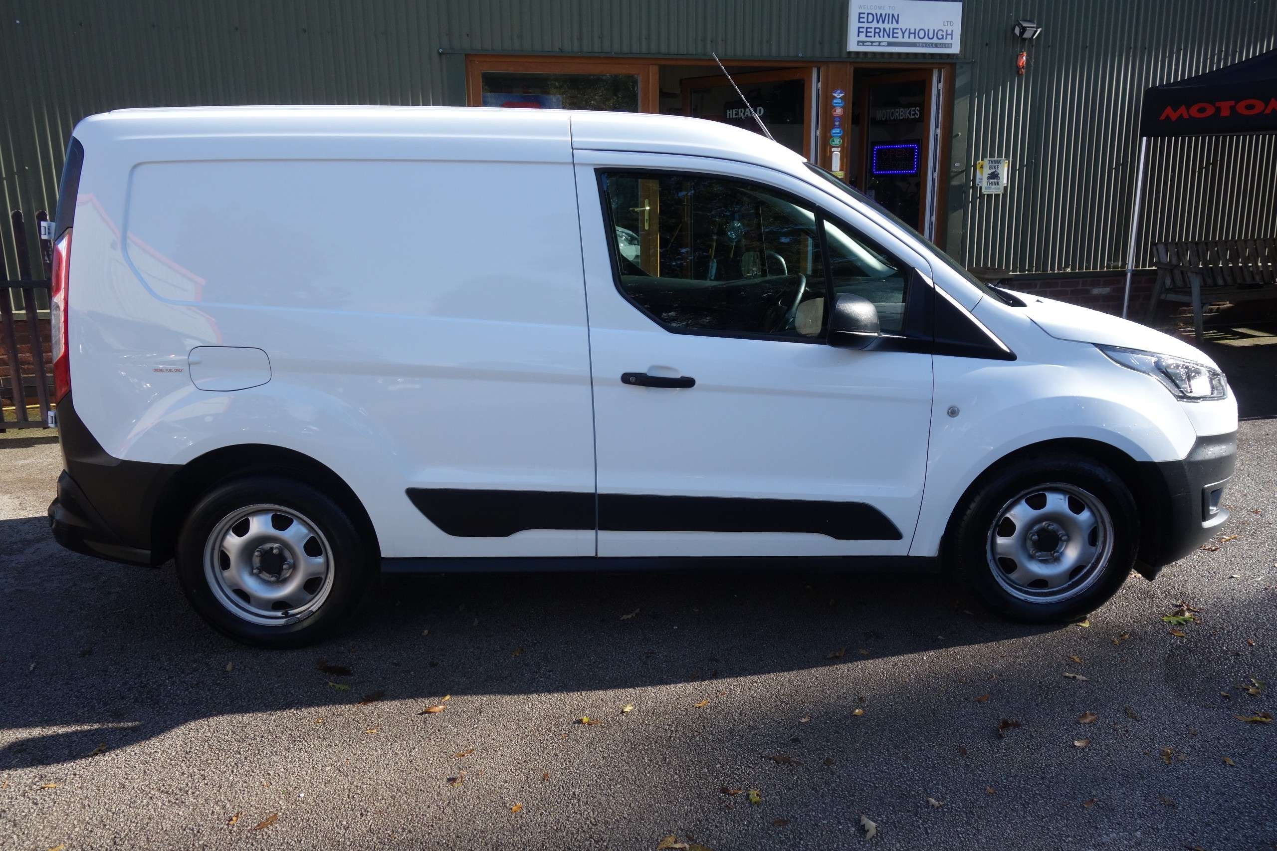 A 2023 FORD TRANSIT CONNECT 1.5 220 EcoBlue Leader Panel Van 5dr Diesel Manual L1 Euro 6 (s/s) (100 ps) A 2023 FORD TRANSIT CONNECT 1.5 220 EcoBlue Leader Panel Van 5dr Diesel Manual L1 Euro 6 (s/s) (100 ps)