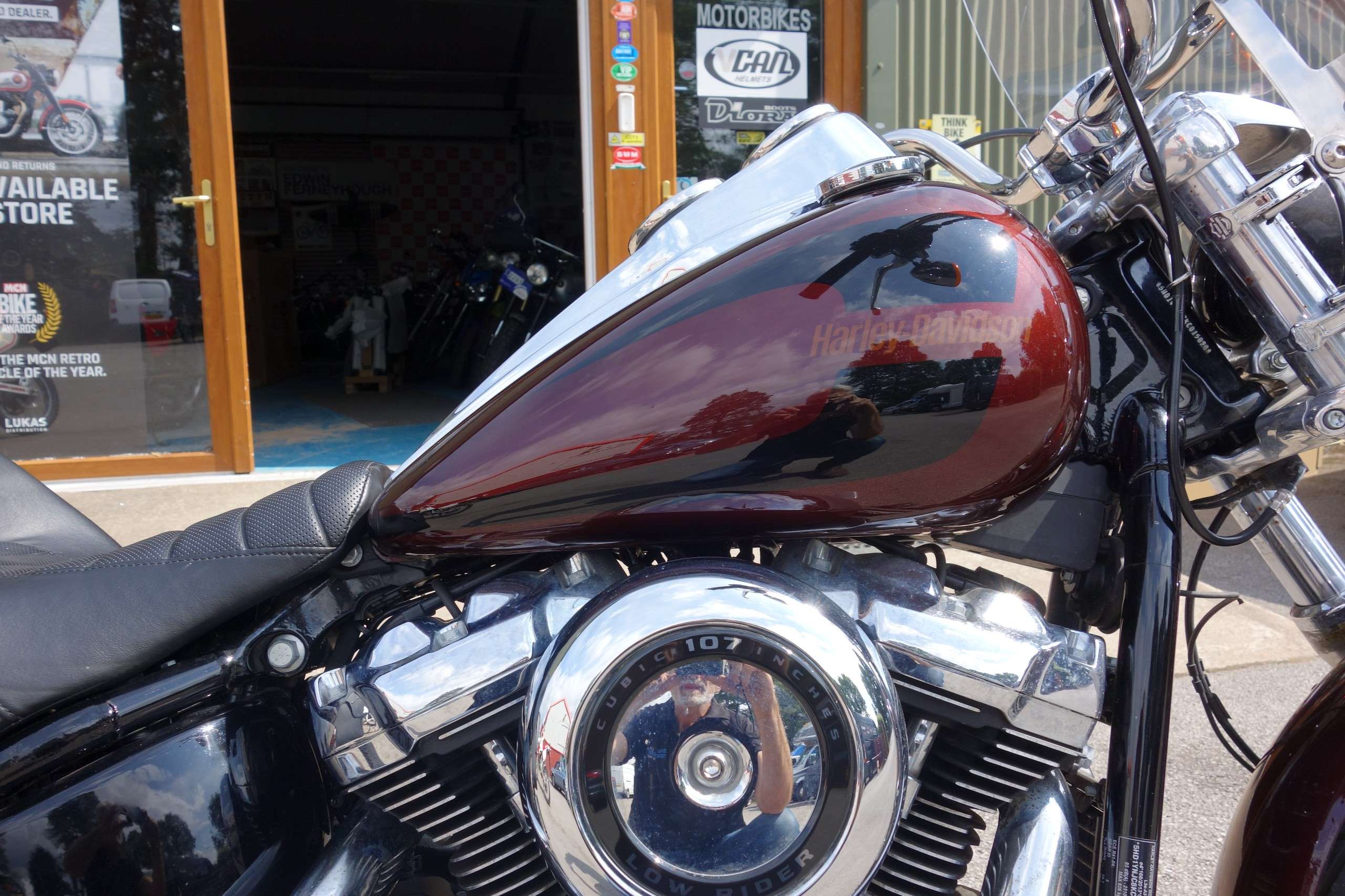 2018 HARLEY-DAVIDSON LOWRIDER 2018 HARLEY-DAVIDSON LOWRIDER