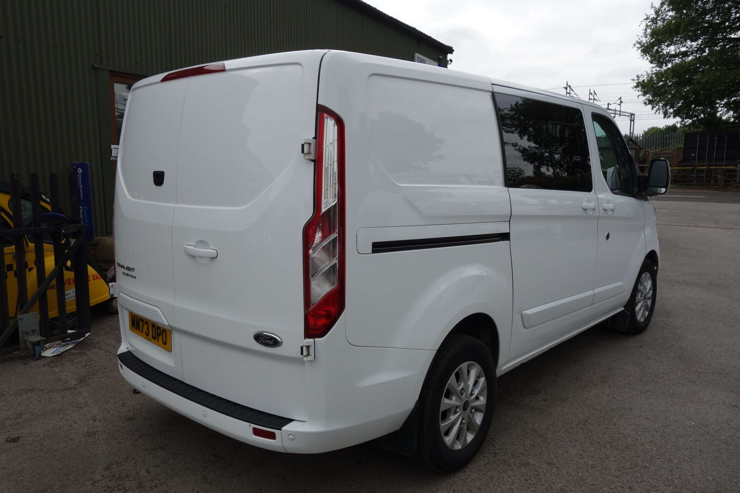 A 2023 FORD TRANSIT CUSTOM 2.0 300 EcoBlue Limited Crew Van Double Cab 5dr Diesel Manual L1 H1 Euro 6 (s/s) (130 ps) A 2023 FORD TRANSIT CUSTOM 2.0 300 EcoBlue Limited Crew Van Double Cab 5dr Diesel Manual L1 H1 Euro 6 (s/s) (130 ps)
