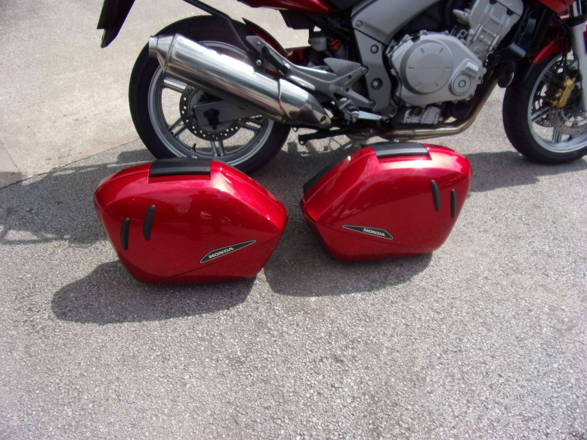 2006 HONDA CBF 2006 HONDA CBF
