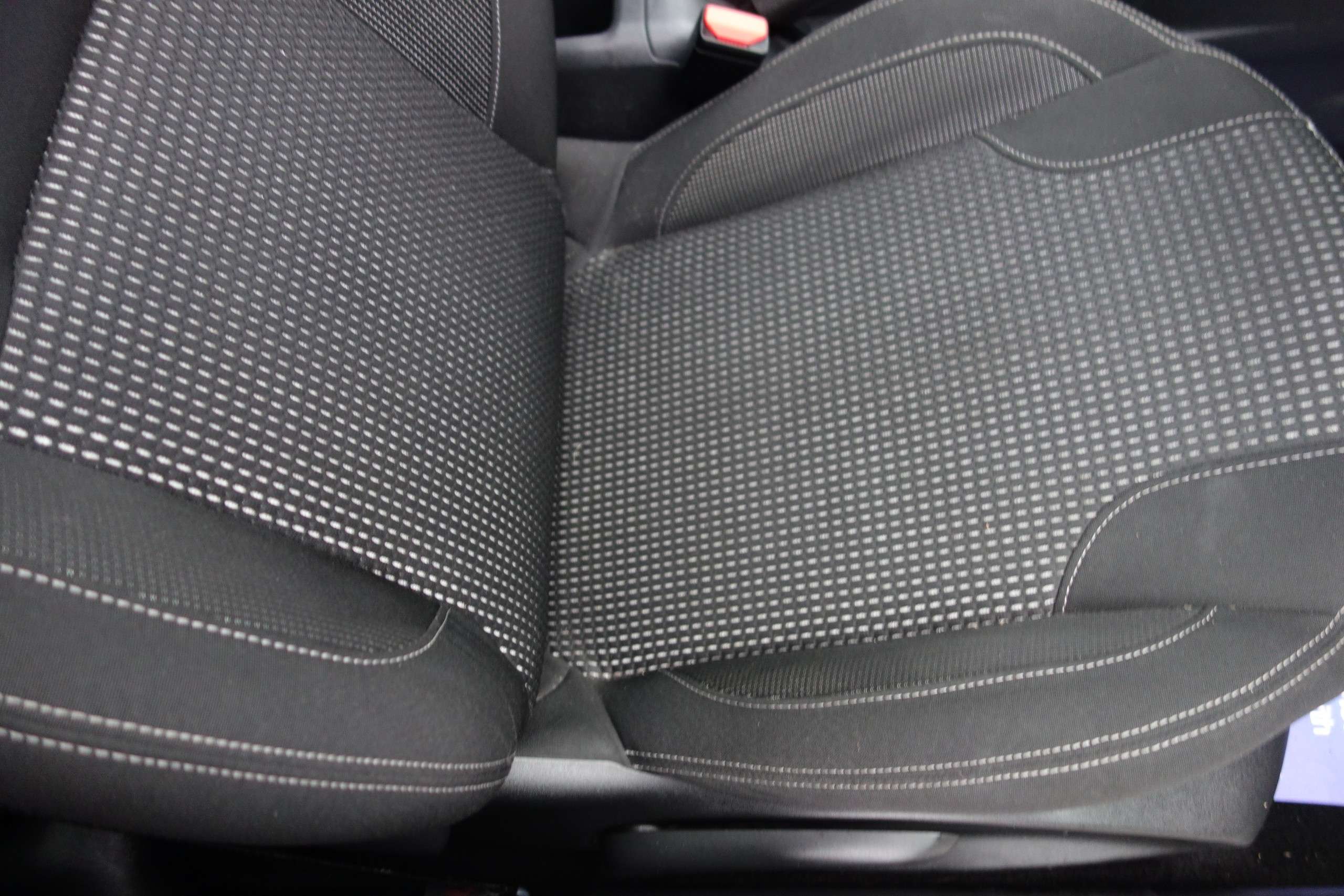 2018 PEUGEOT 208 2018 PEUGEOT 208