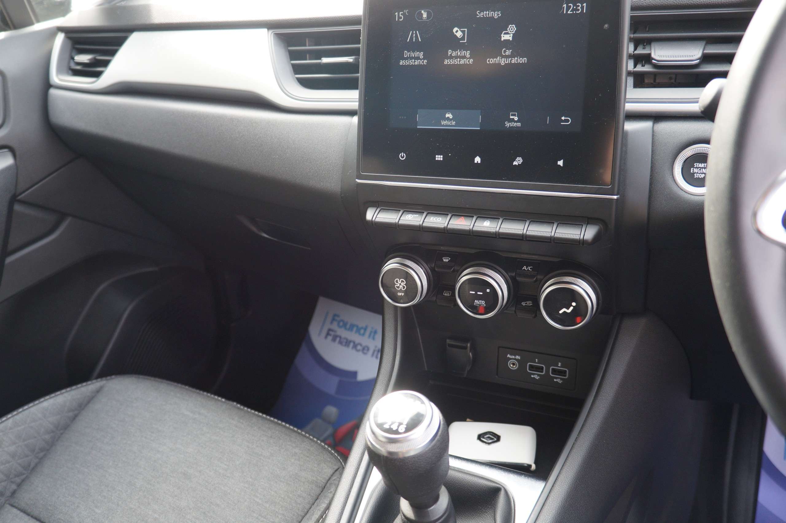 2022 RENAULT CAPTUR 2022 RENAULT CAPTUR