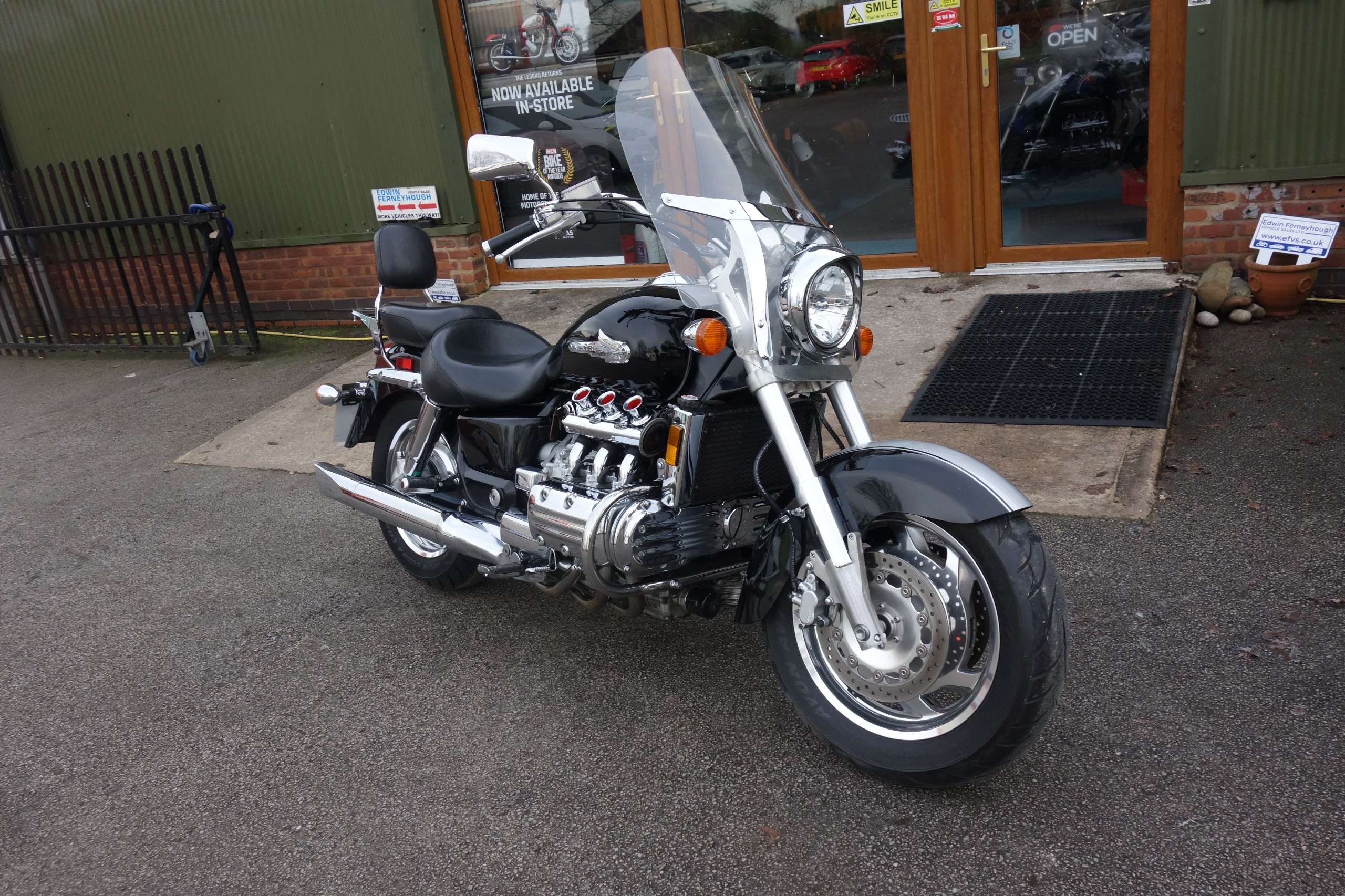 A 2001 HONDA F6C VALKYRIE 1500 A 2001 HONDA F6C VALKYRIE 1500