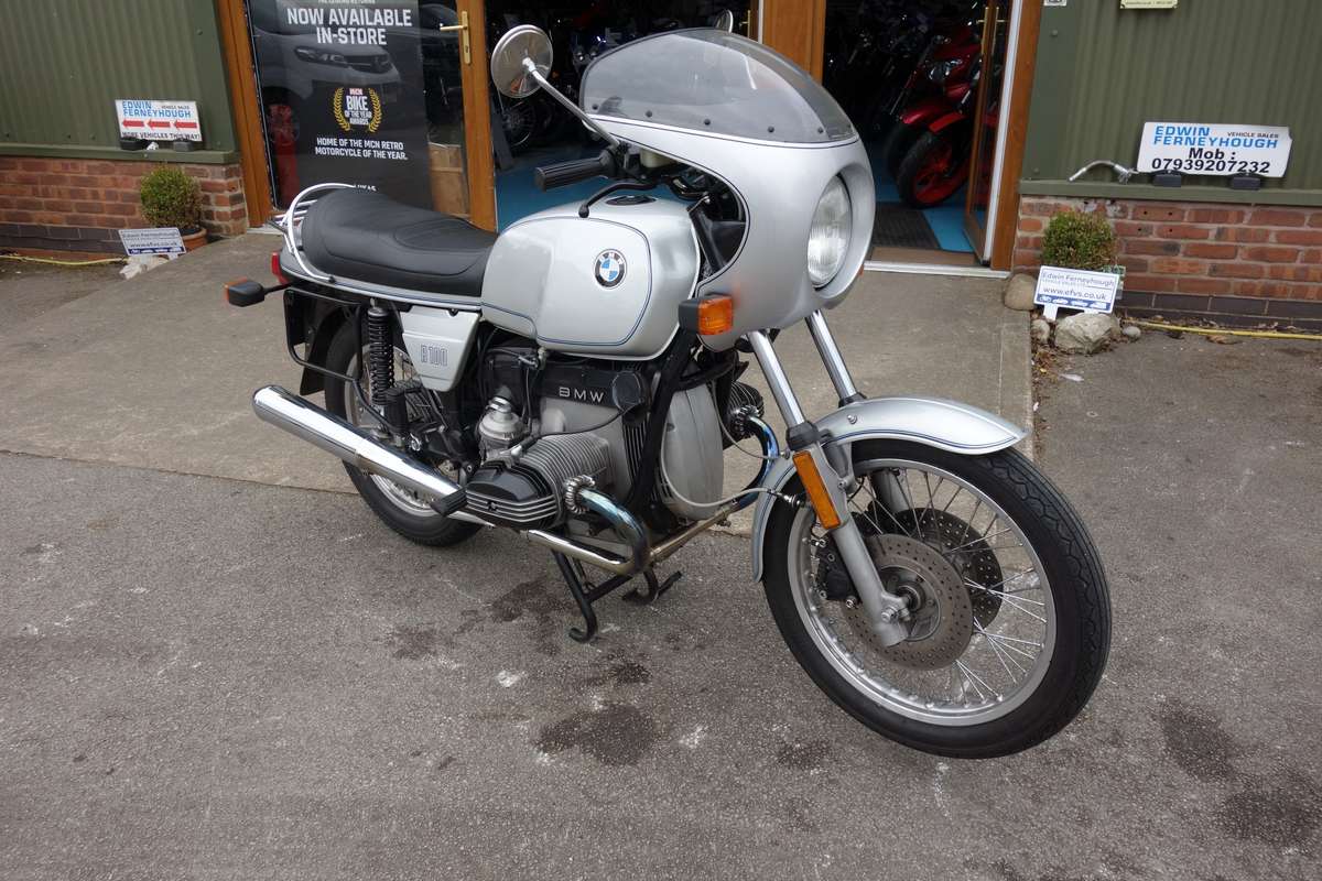 Check out this BMW R100 1983 Petrol Manual