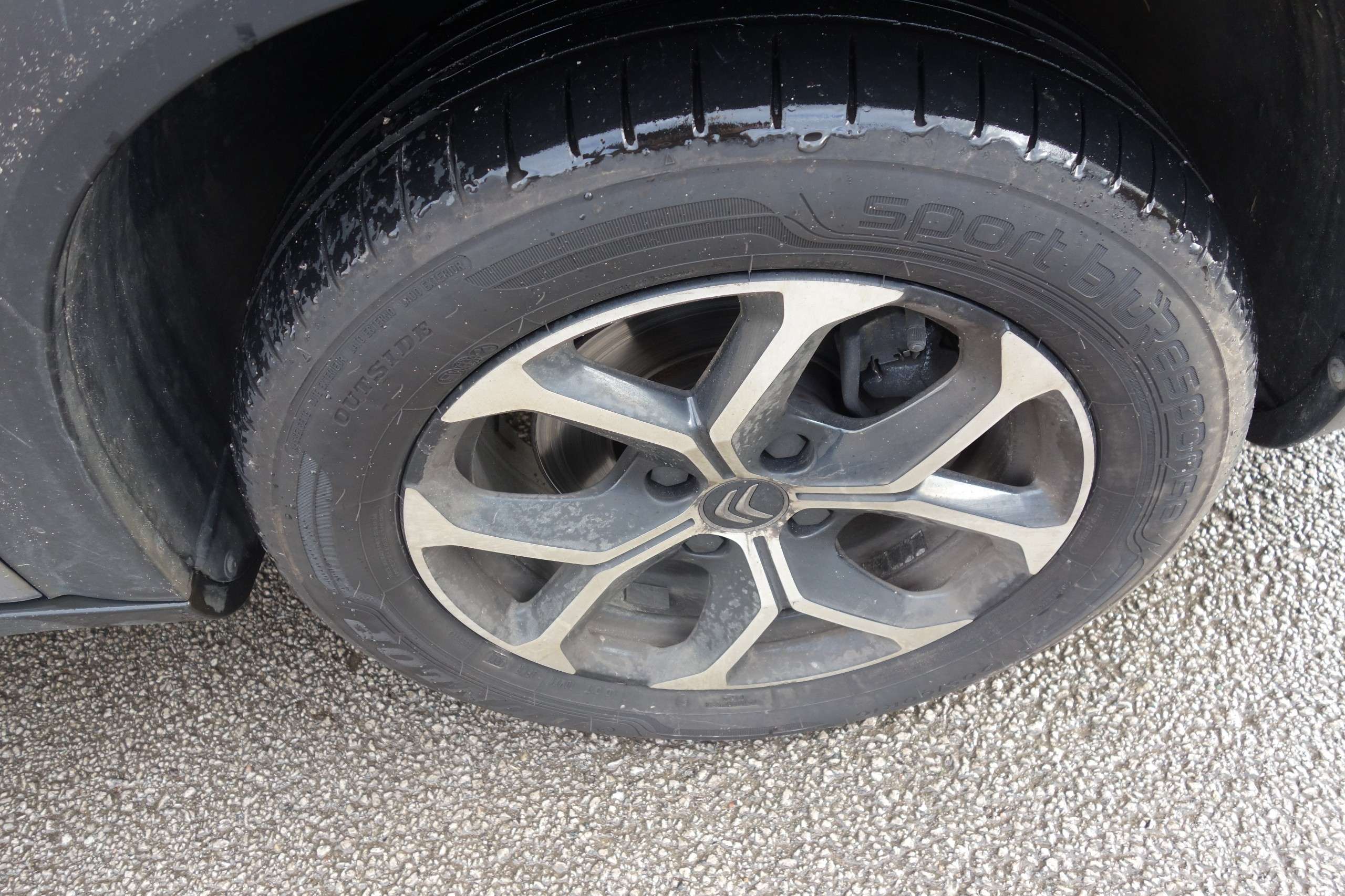 A 2022 CITROEN C3 AIRCROSS 1.2 PureTech Shine SUV 5dr Petrol EAT6 Euro 6 (s/s) (130 ps) A 2022 CITROEN C3 AIRCROSS 1.2 PureTech Shine SUV 5dr Petrol EAT6 Euro 6 (s/s) (130 ps)