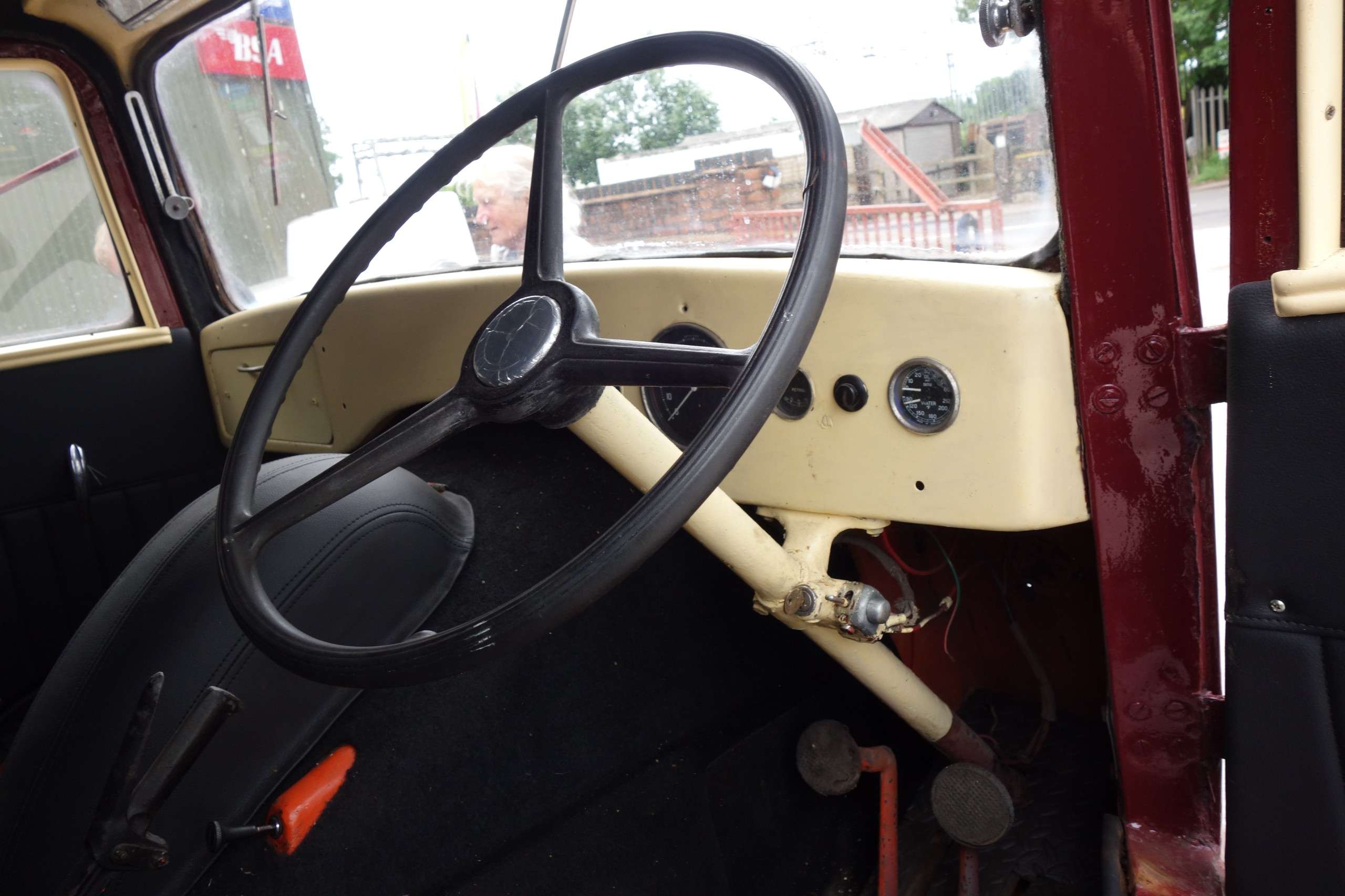 1943 FORD THAMES 1943 FORD THAMES