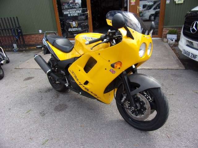 1994 TRIUMPH DAYTONA 1994 TRIUMPH DAYTONA