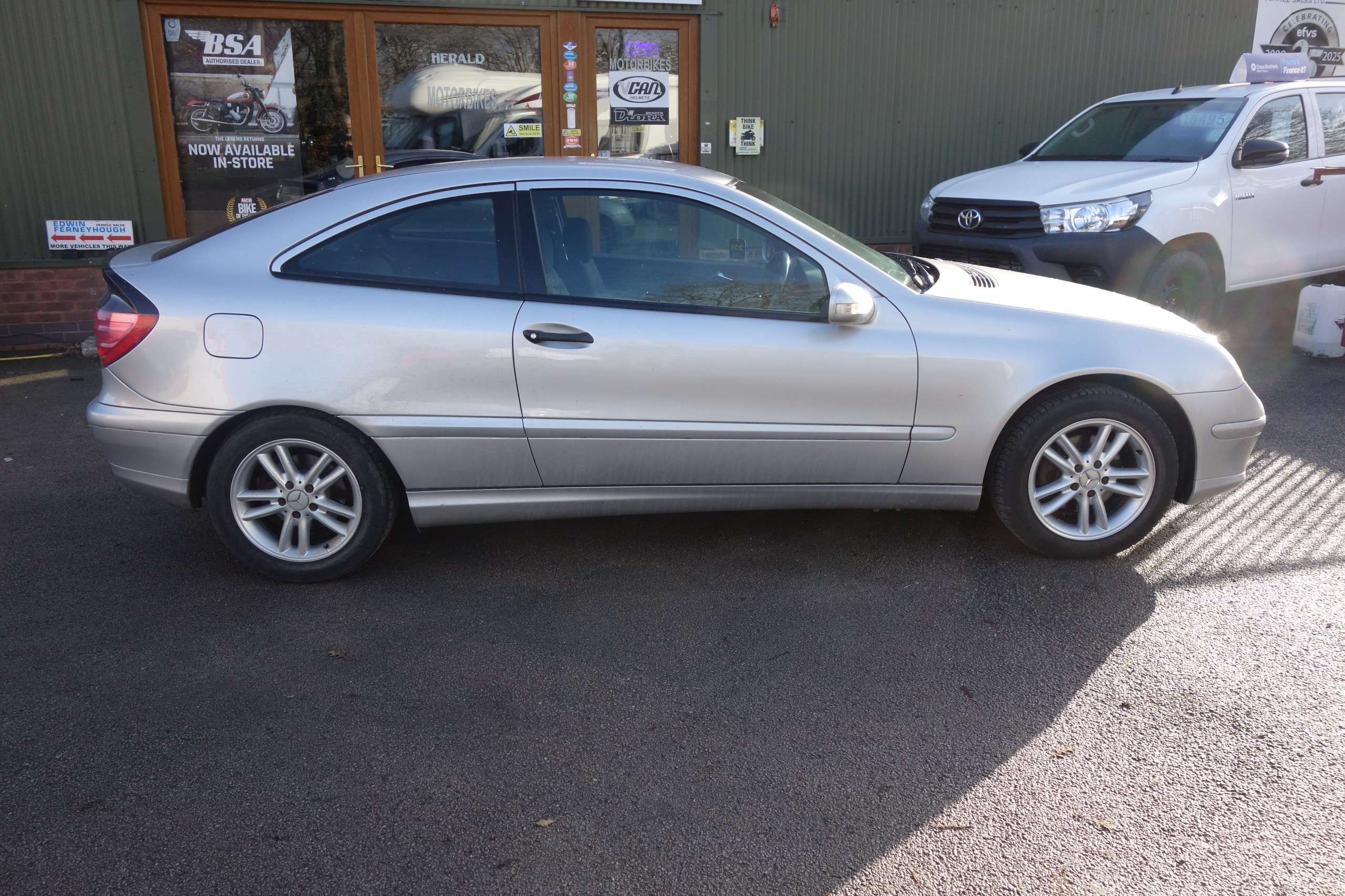 2002 MERCEDES-BENZ C CLASS 2002 MERCEDES-BENZ C CLASS
