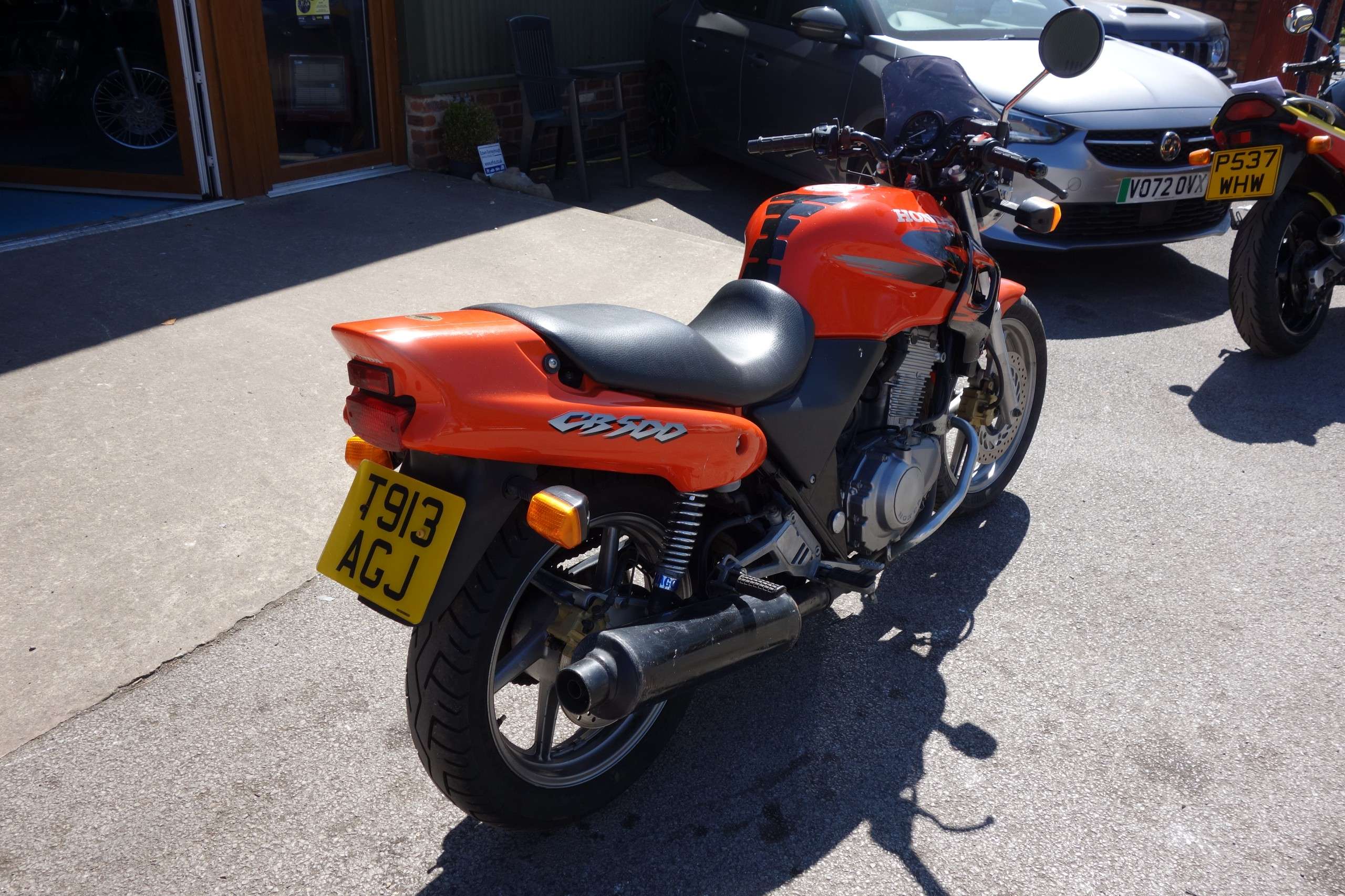 1999 HONDA CB 1999 HONDA CB