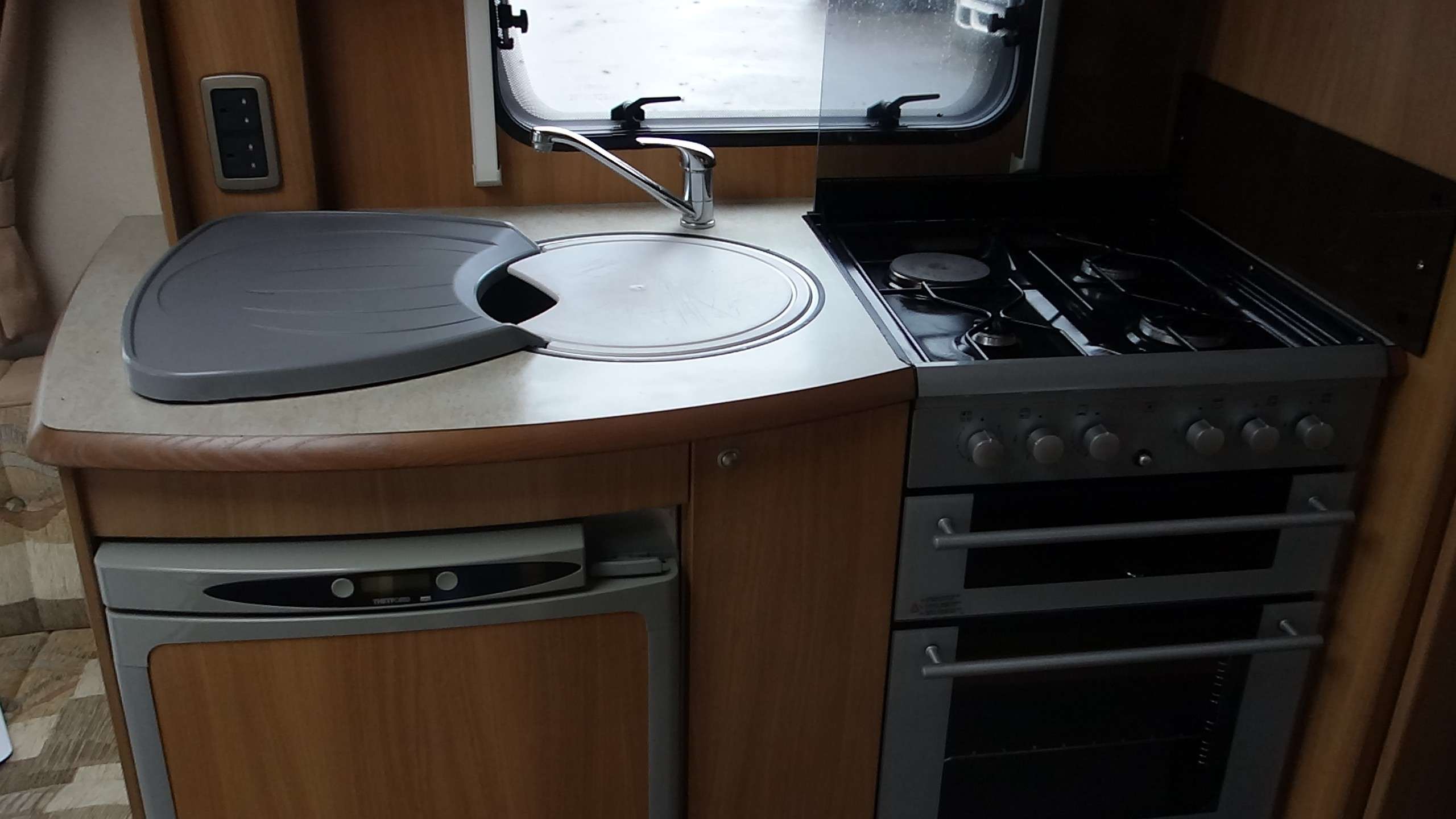 null SWIFT CHALLENGER null SWIFT CHALLENGER