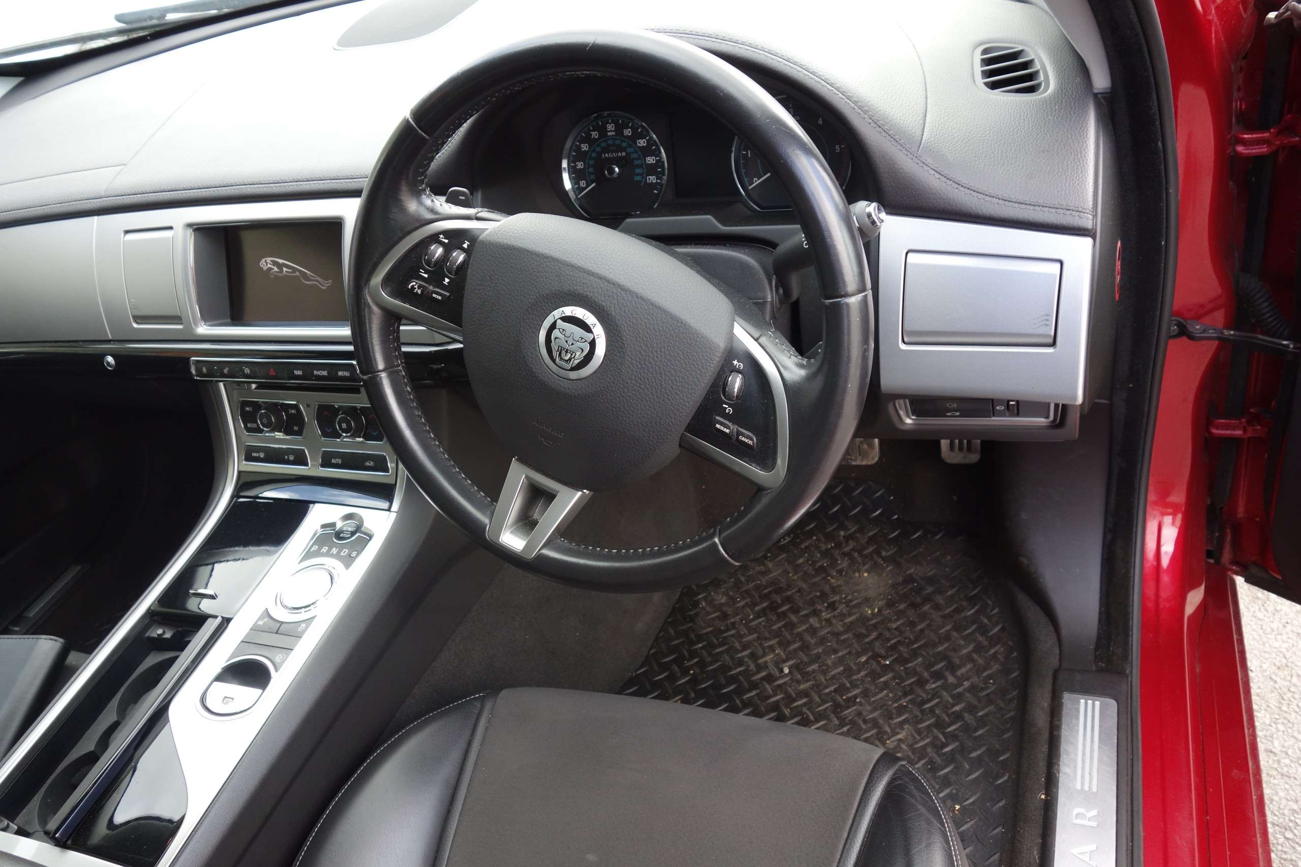 2013 JAGUAR XF 2013 JAGUAR XF
