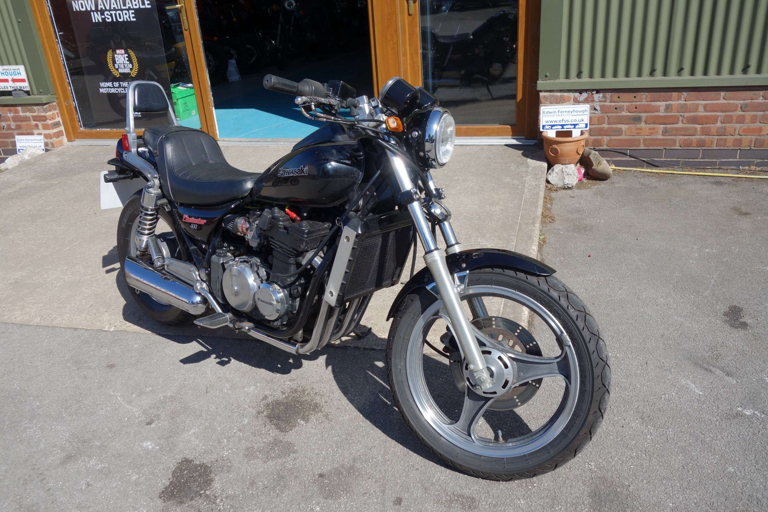 A 1992 KAWASAKI ZL 400 Eliminator A 1992 KAWASAKI ZL 400 Eliminator