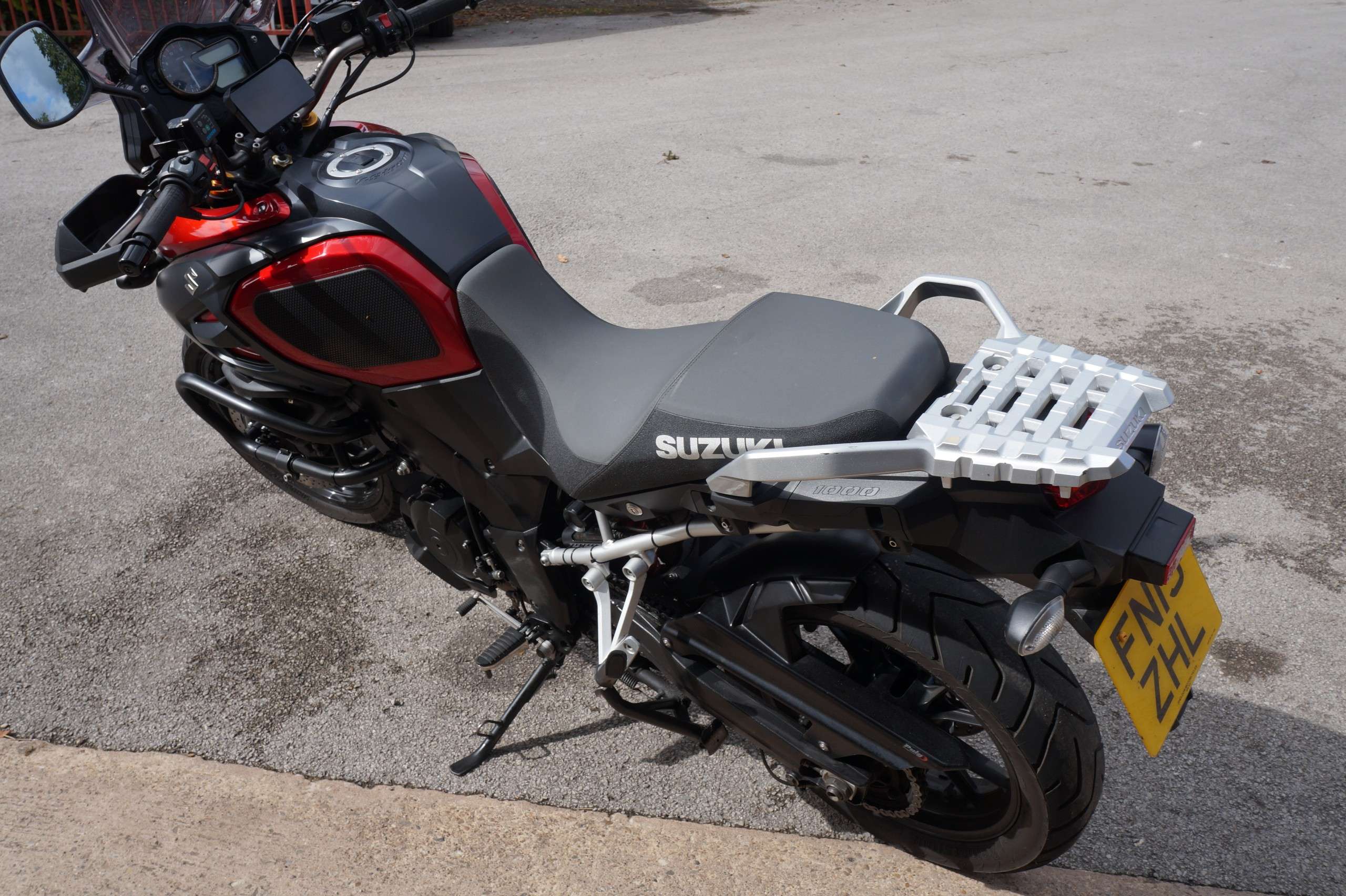 A 2015 SUZUKI V-STROM 1000 1000 Adventure Petrol Manual (101 ps) A 2015 SUZUKI V-STROM 1000 1000 Adventure Petrol Manual (101 ps)
