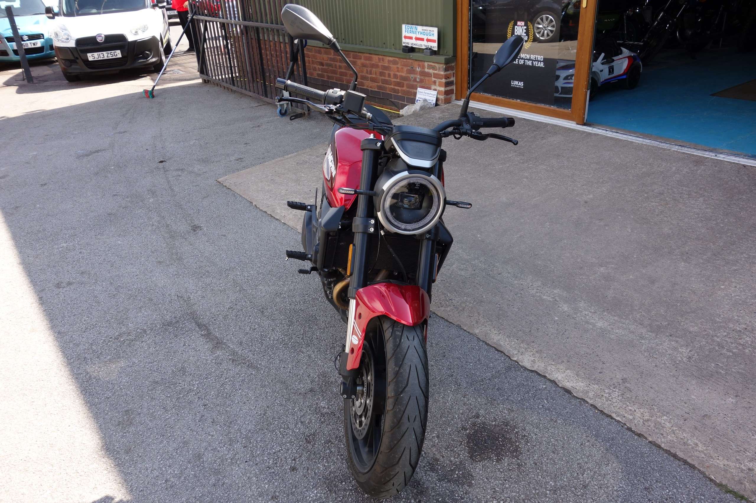 2022 MOTO MORINI SEIEMEZZO STR 2022 MOTO MORINI SEIEMEZZO STR