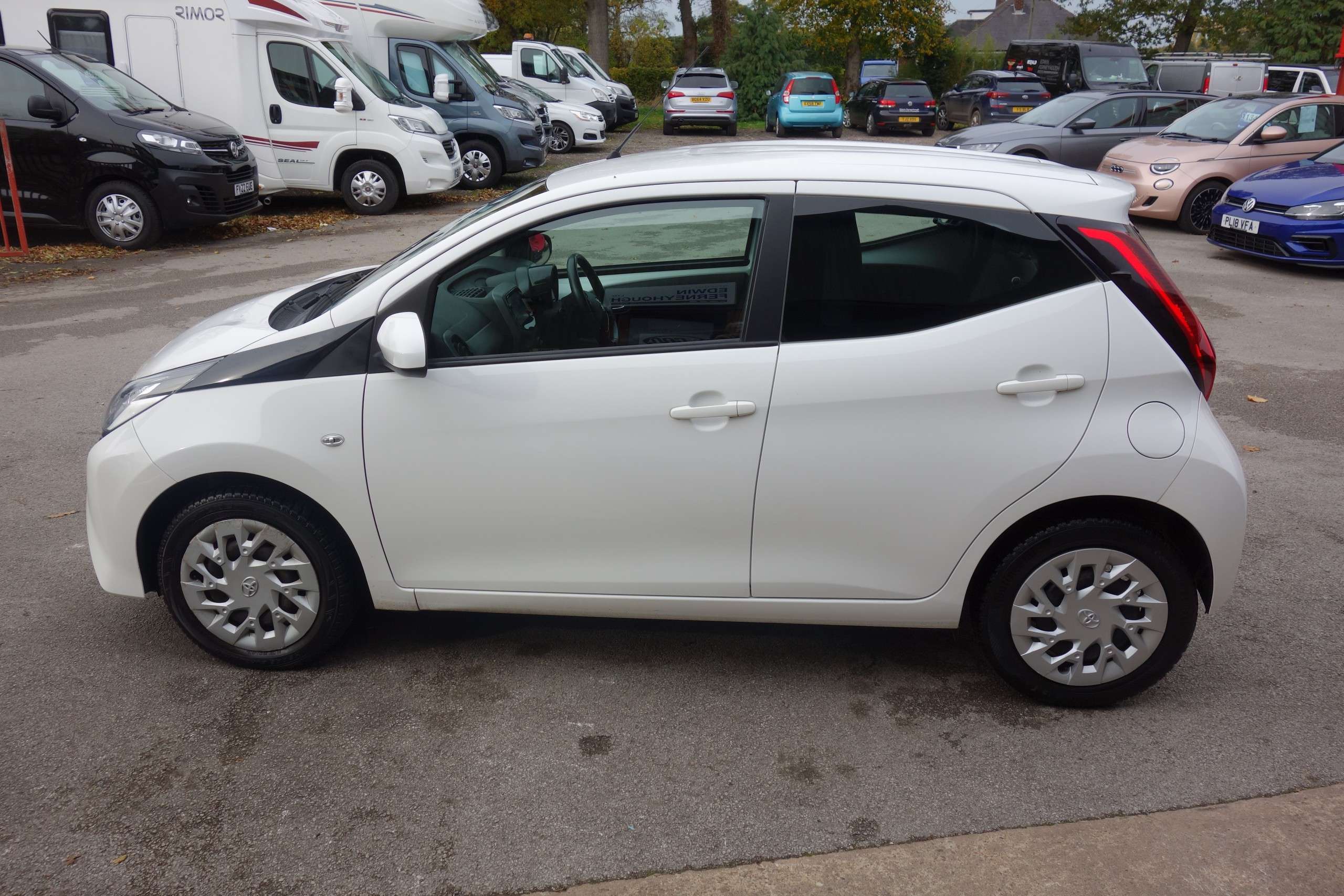 2021 TOYOTA AYGO 2021 TOYOTA AYGO