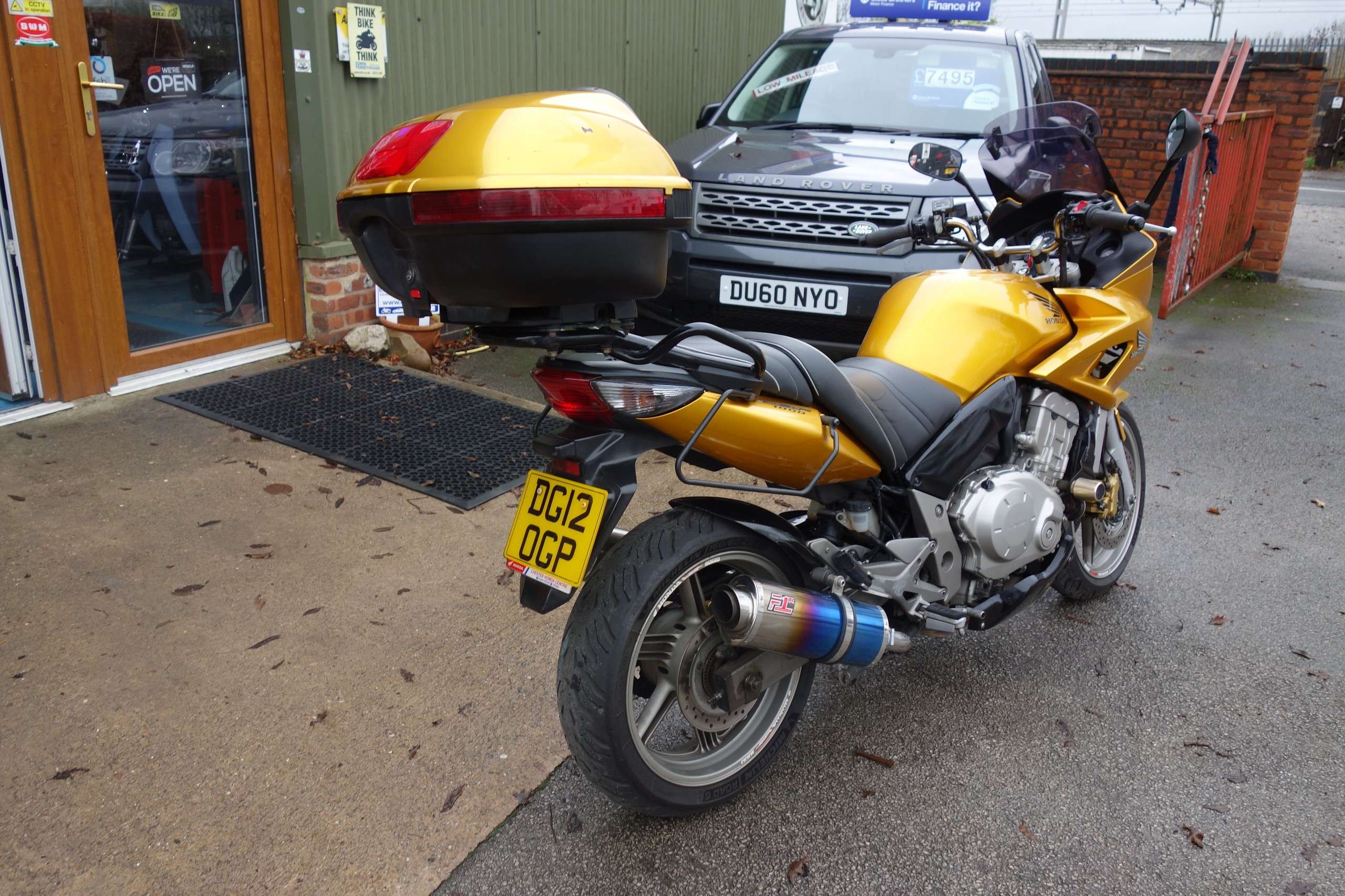 2012 HONDA CBF 2012 HONDA CBF