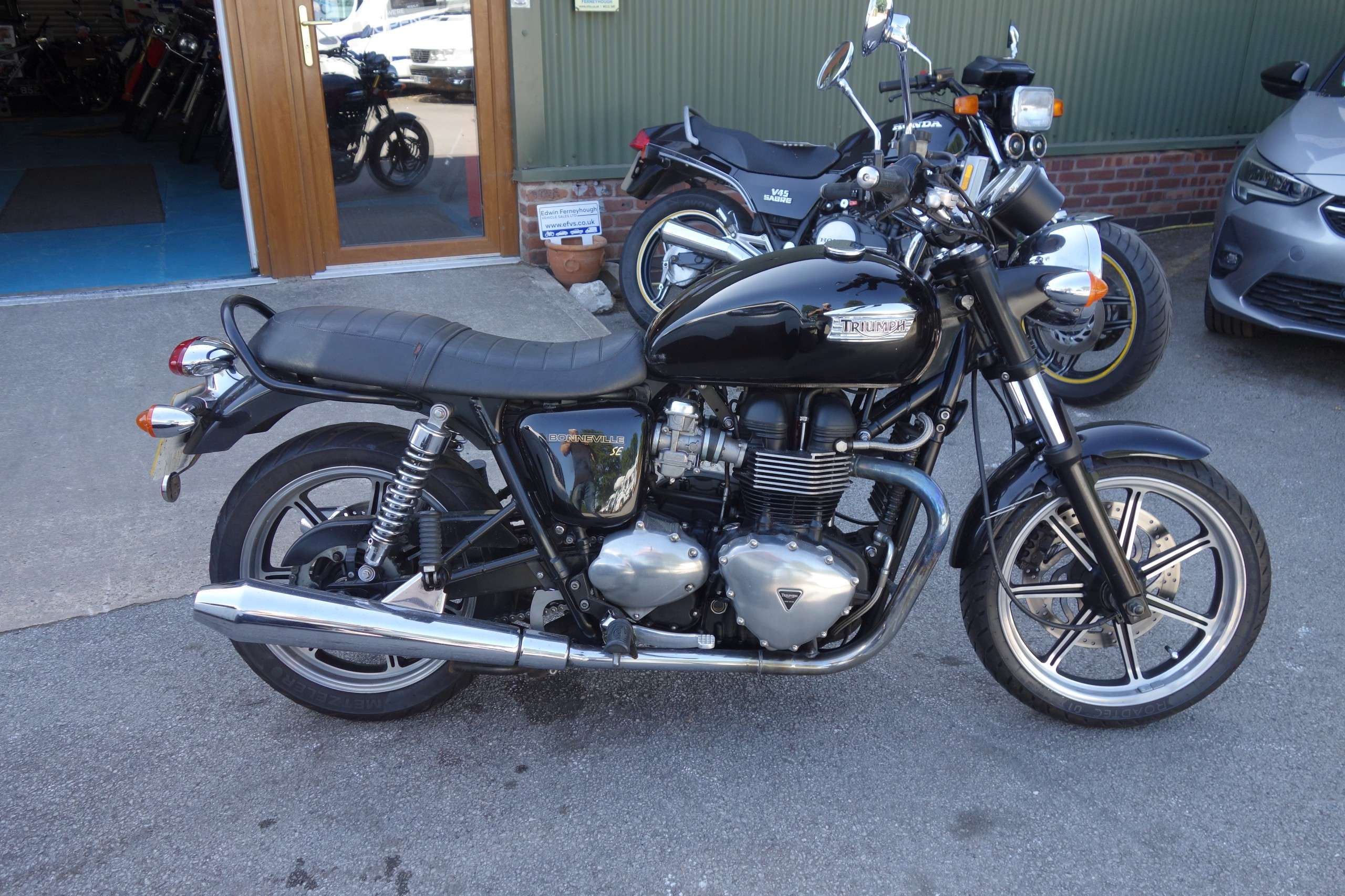 2009 TRIUMPH BONNEVILLE 2009 TRIUMPH BONNEVILLE
