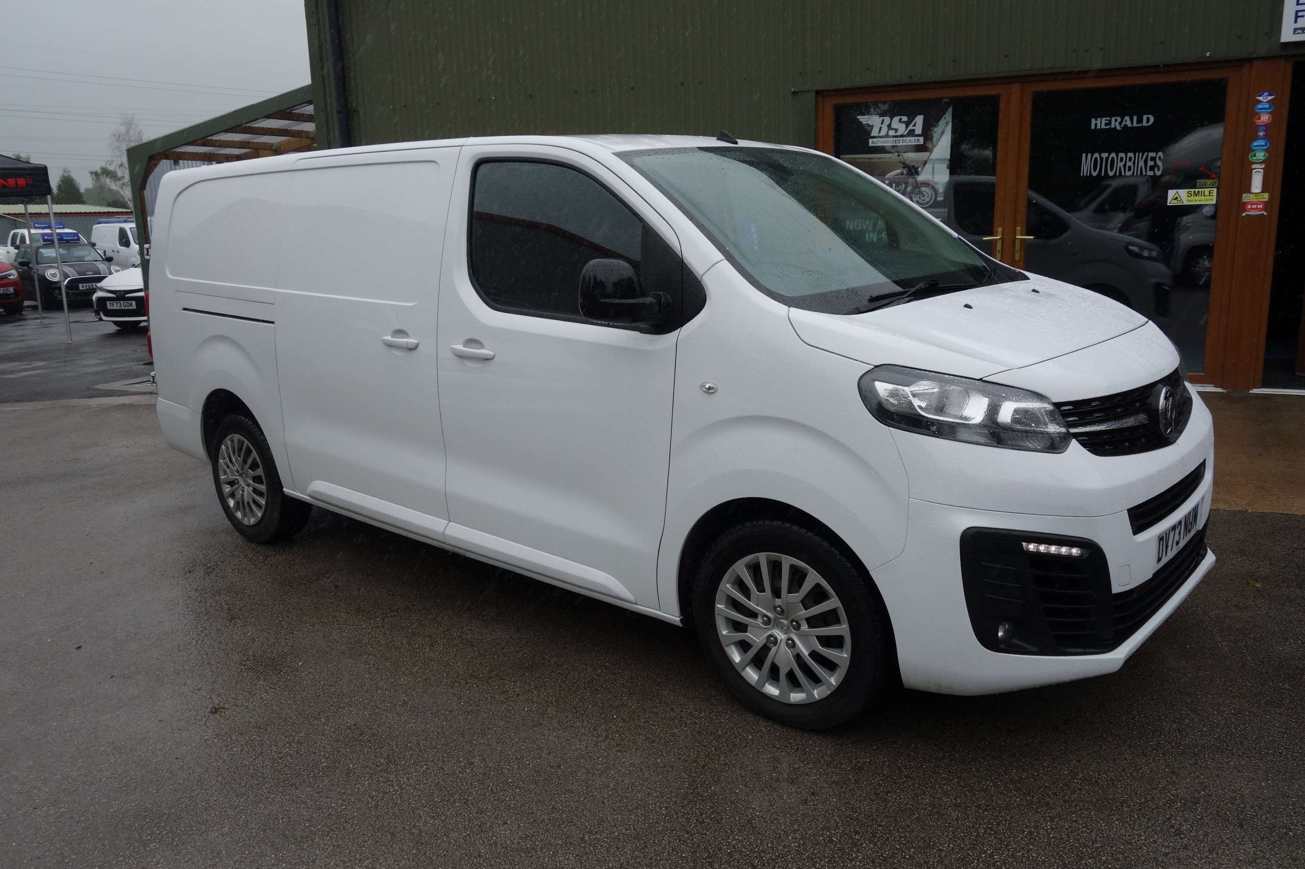 A 2023 VAUXHALL VIVARO 1.5 Turbo D 2900 Pro Panel Van 6dr Diesel Manual L2 H1 Euro 6 (s/s) (100 ps) A 2023 VAUXHALL VIVARO 1.5 Turbo D 2900 Pro Panel Van 6dr Diesel Manual L2 H1 Euro 6 (s/s) (100 ps)